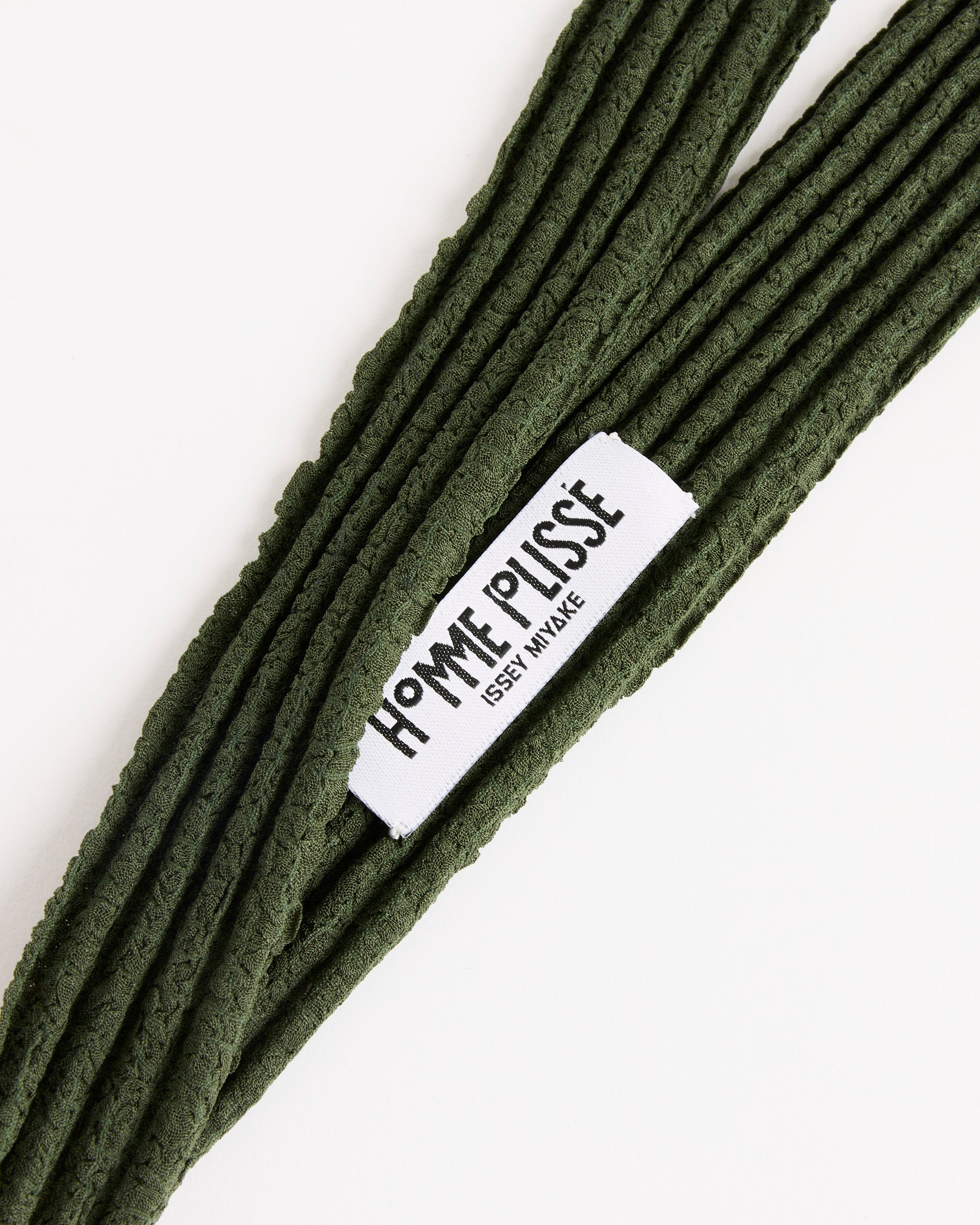 Pleated Seersucker Tie in Green