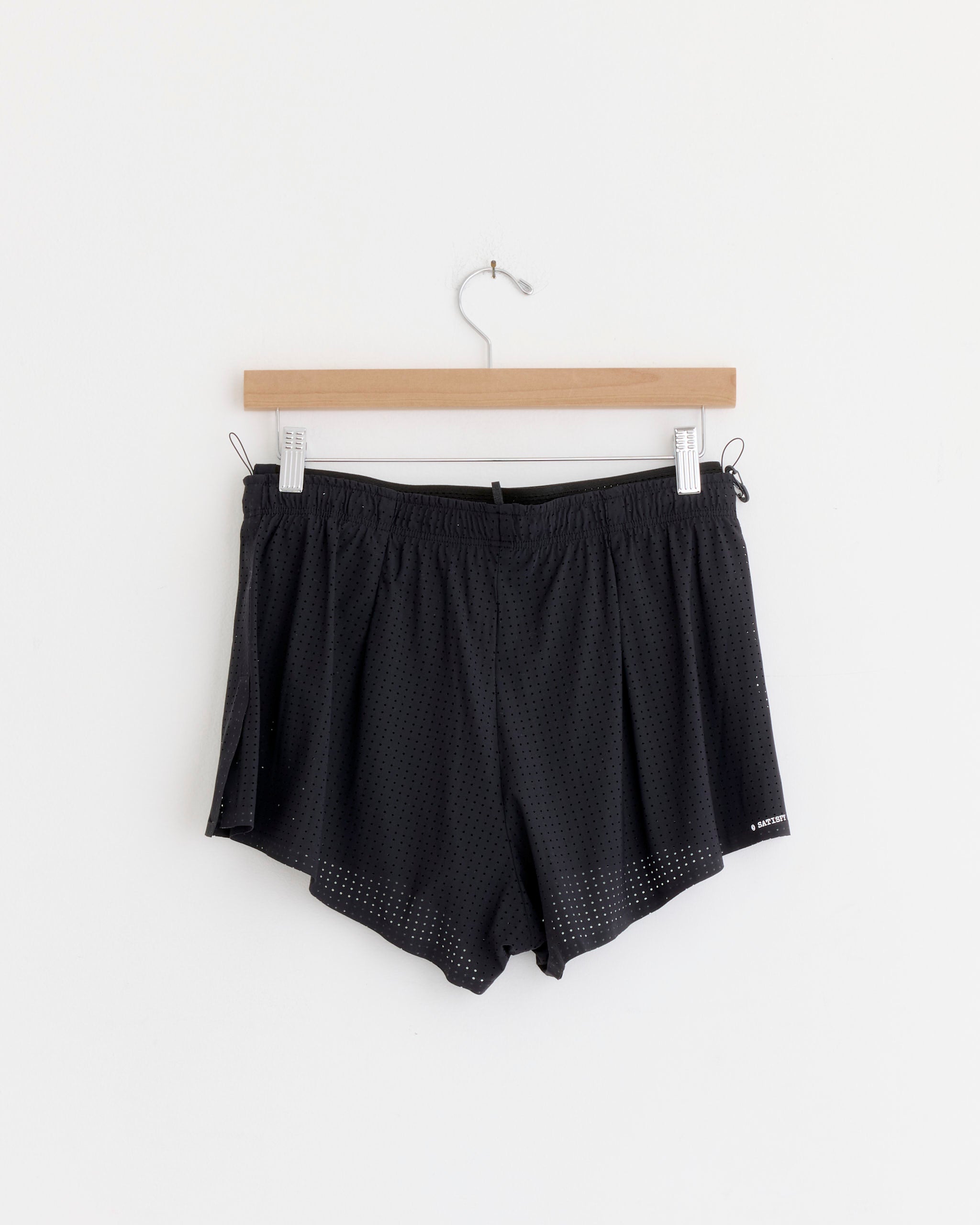 Satisfy Running Space-O 2.5 Short - Black / S (278607)