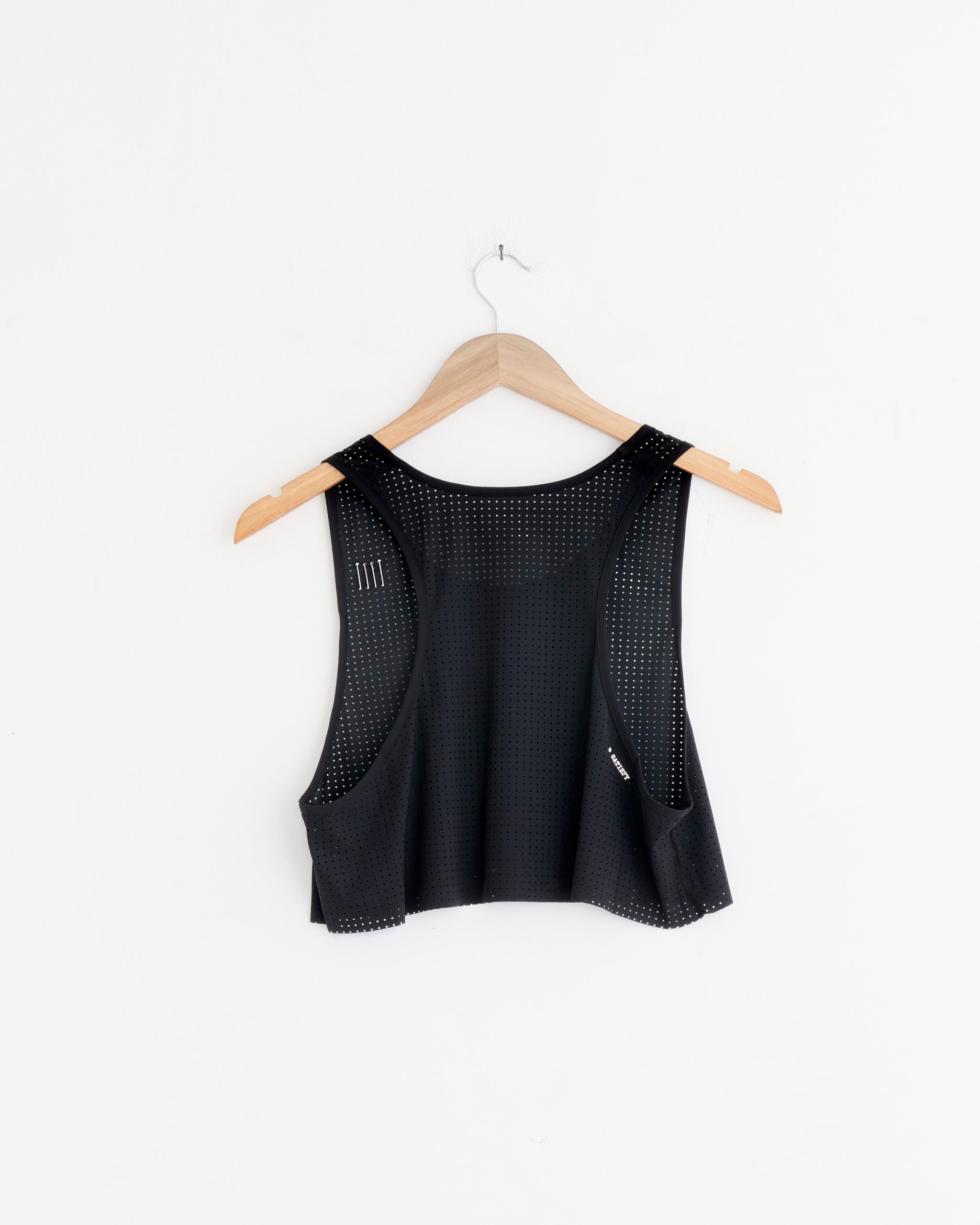 Satisfy Running Space-O Cropped Singlet - Black / S (278611)
