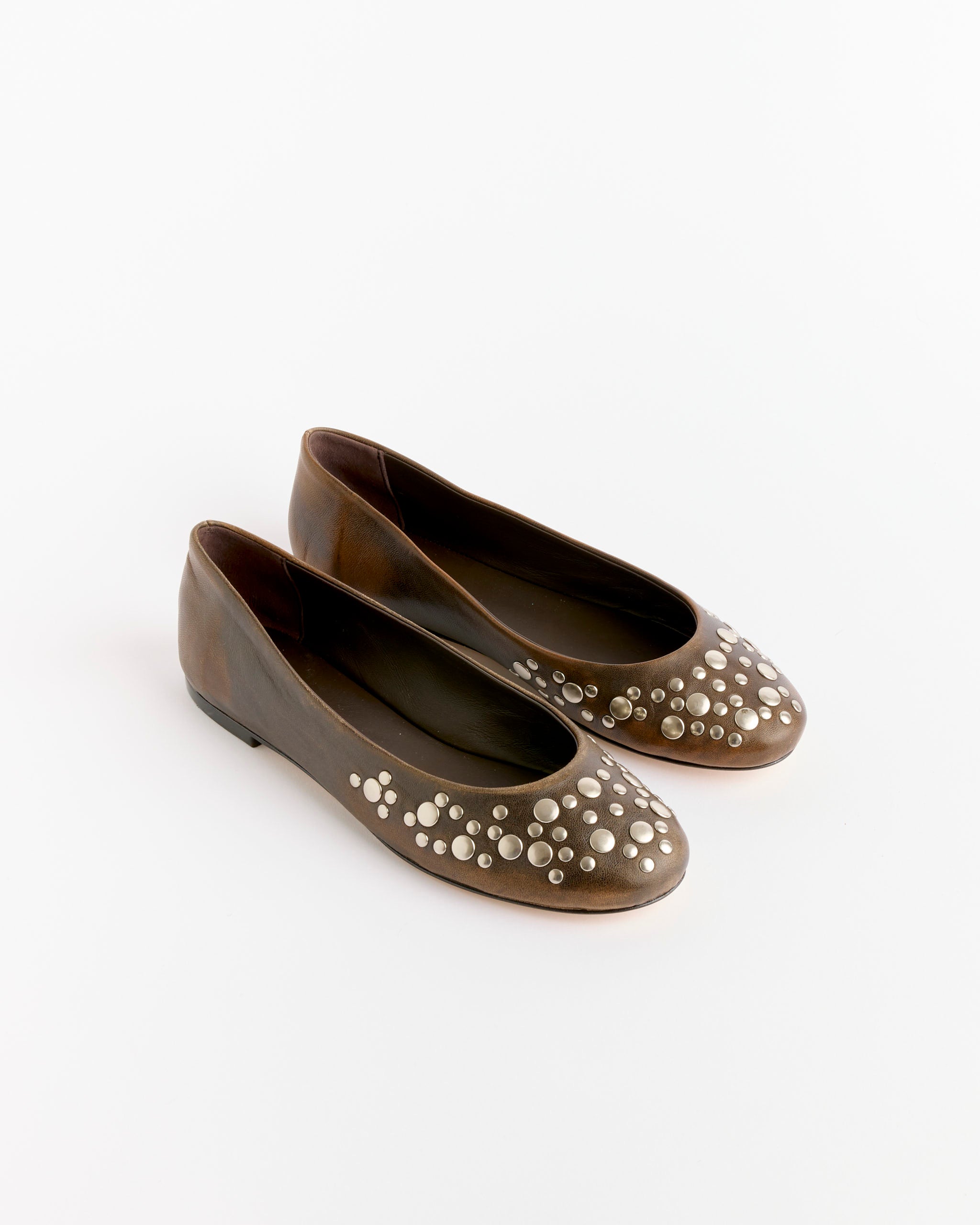 Bailarina Studs Faded Flats in Brown