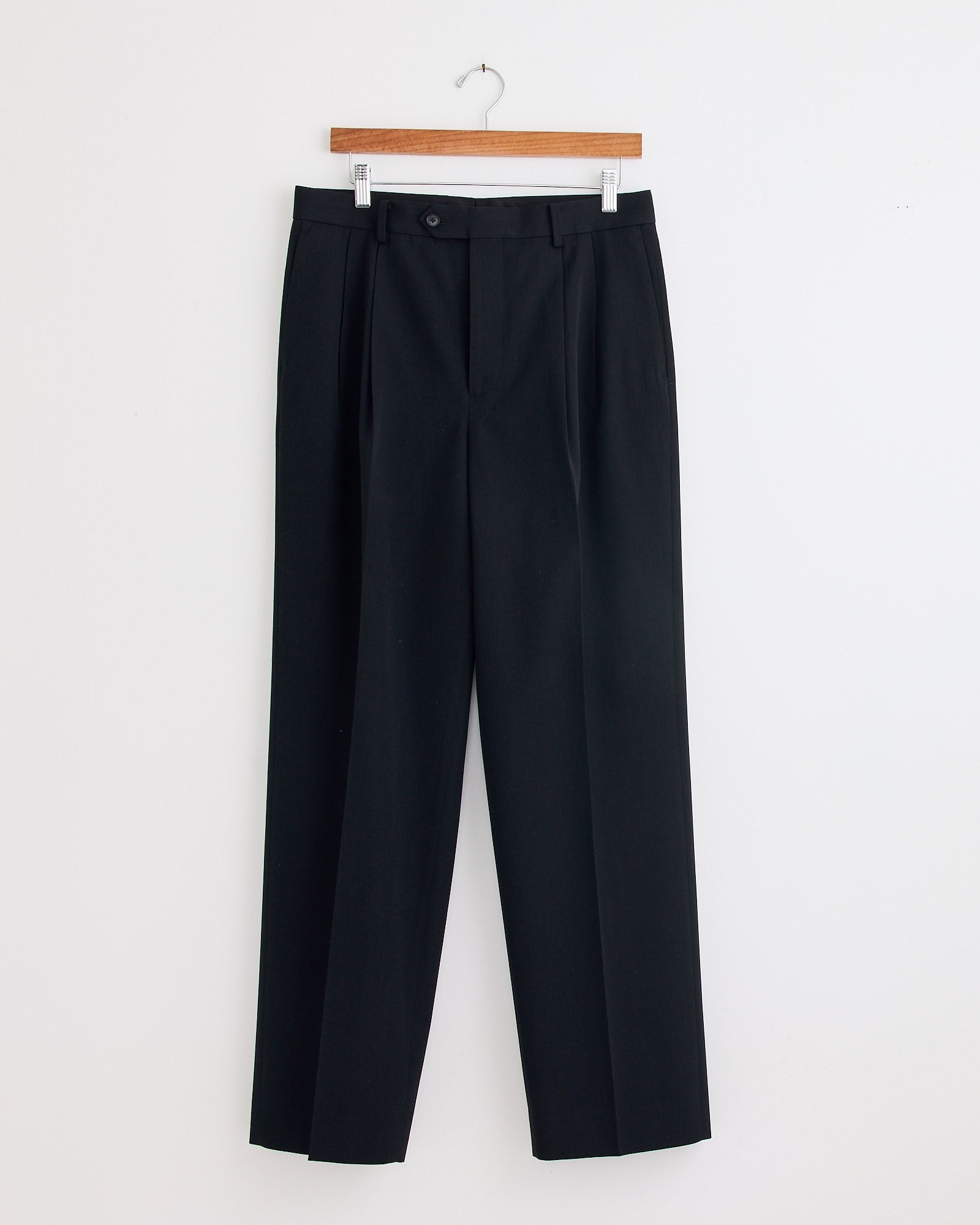 Light Wool Gabardine Two Tuck Slack in Top Black - Top Black / 4 (279250)