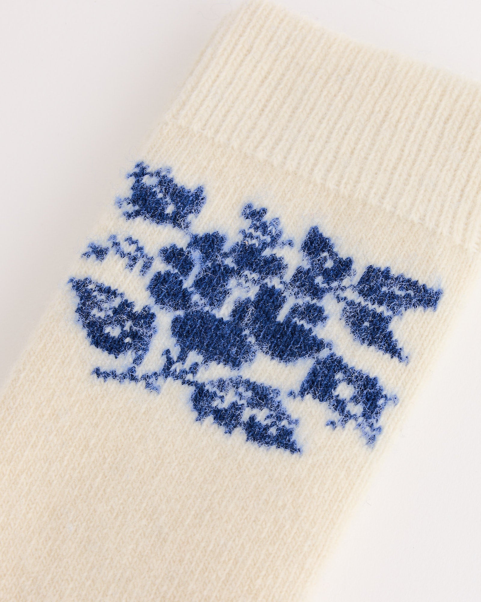 Hansel From Basel Blume Cashmere Crew - Ivory - OS - Default Title (280400)