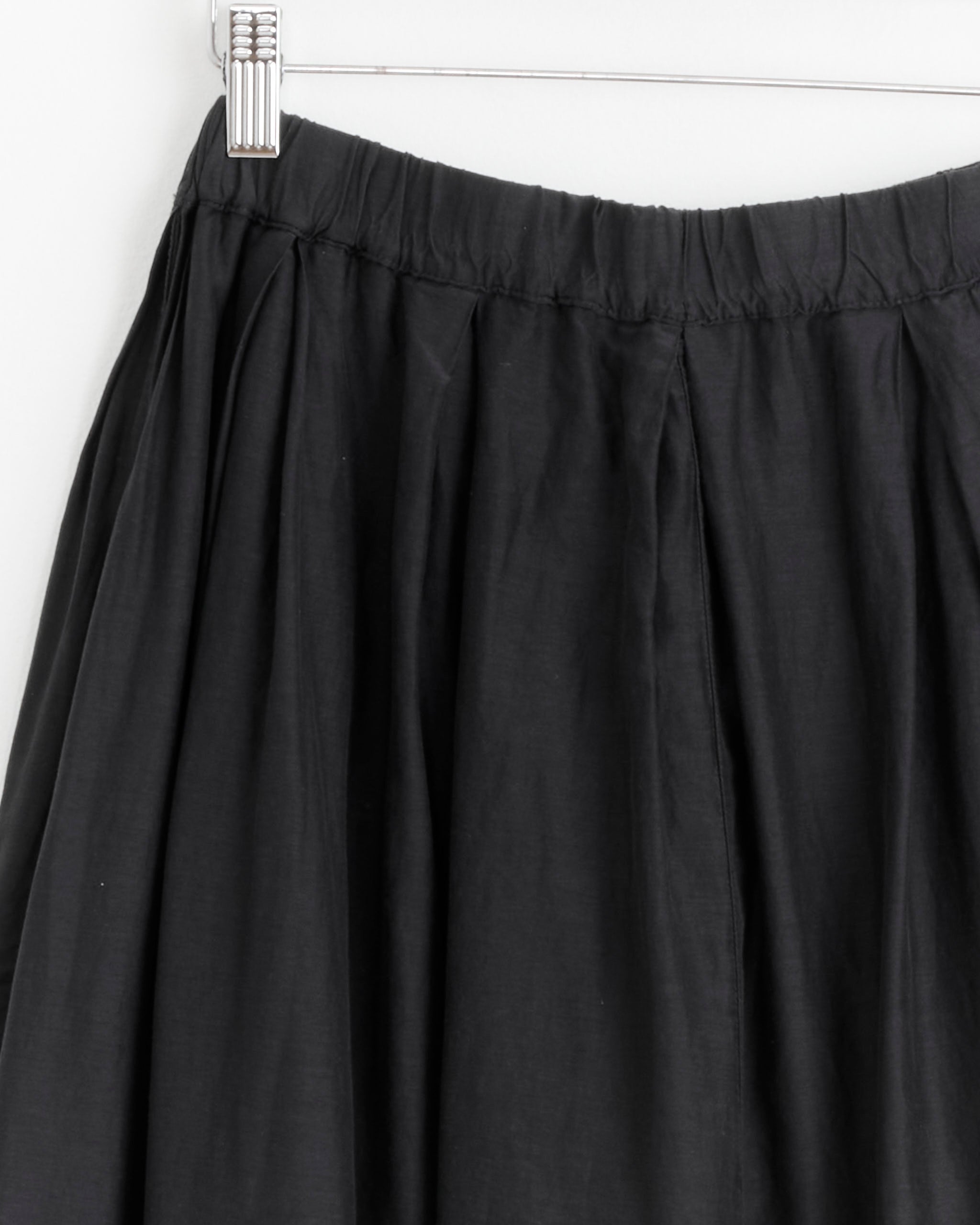 Akari Pant in Faded Black