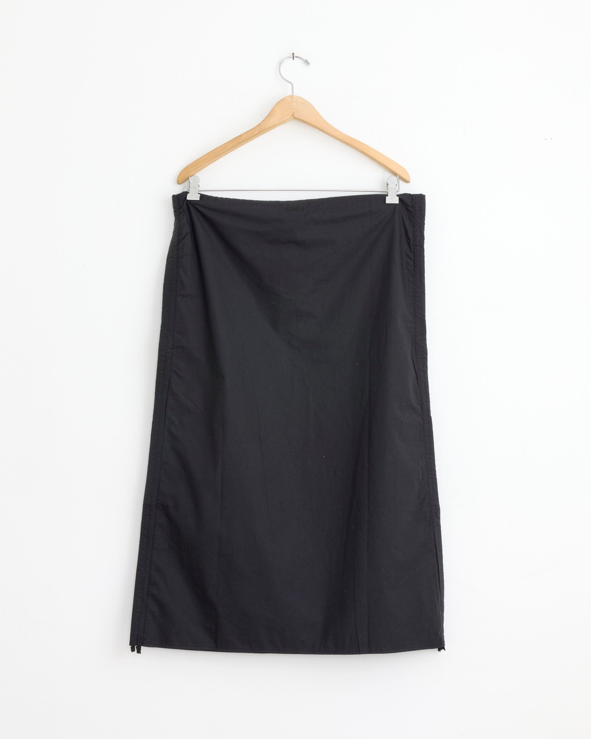 Pictorial Skirt in Black