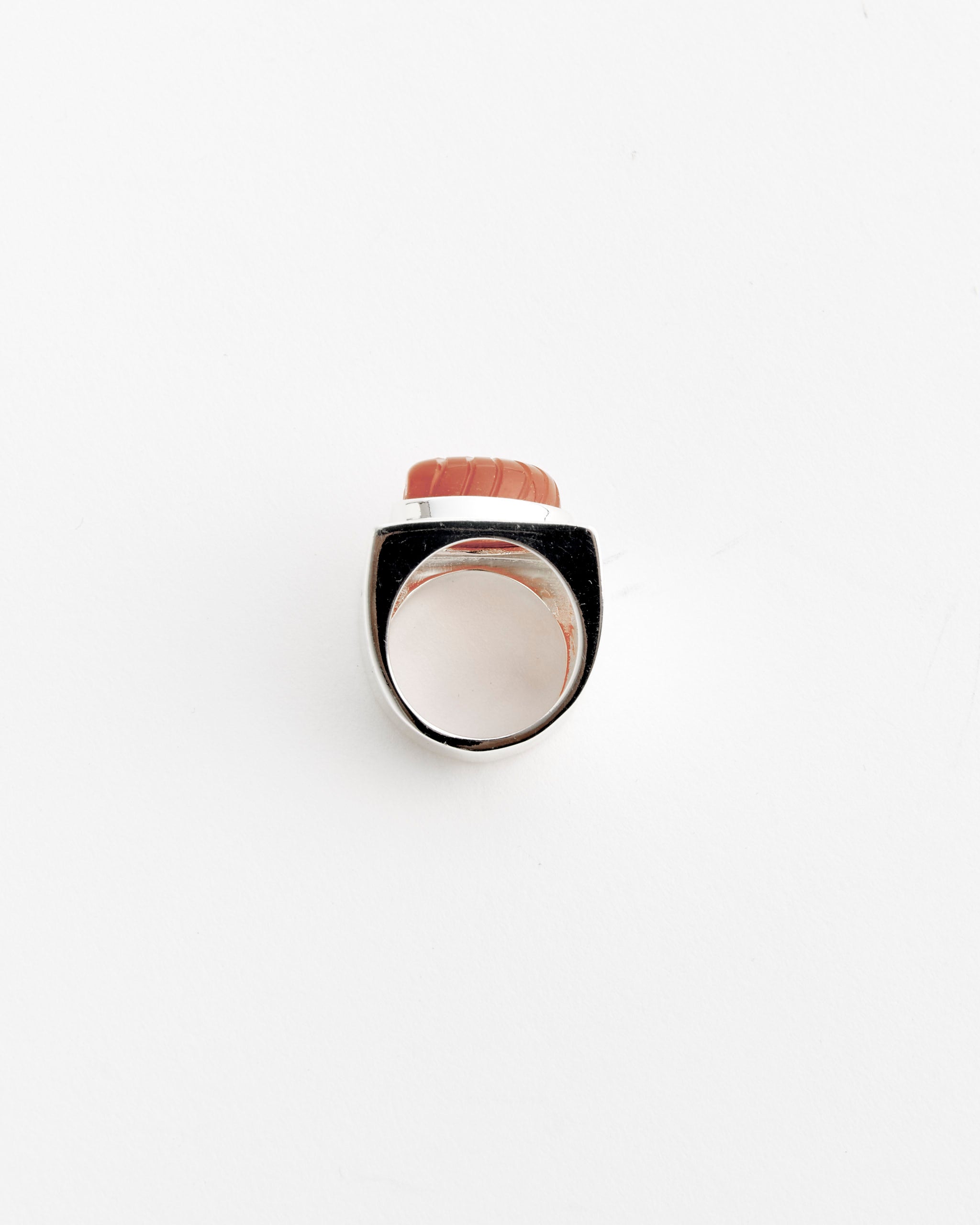 NOMIA Carved Shell Ring - SS/Red Onyx / 6 (281190)