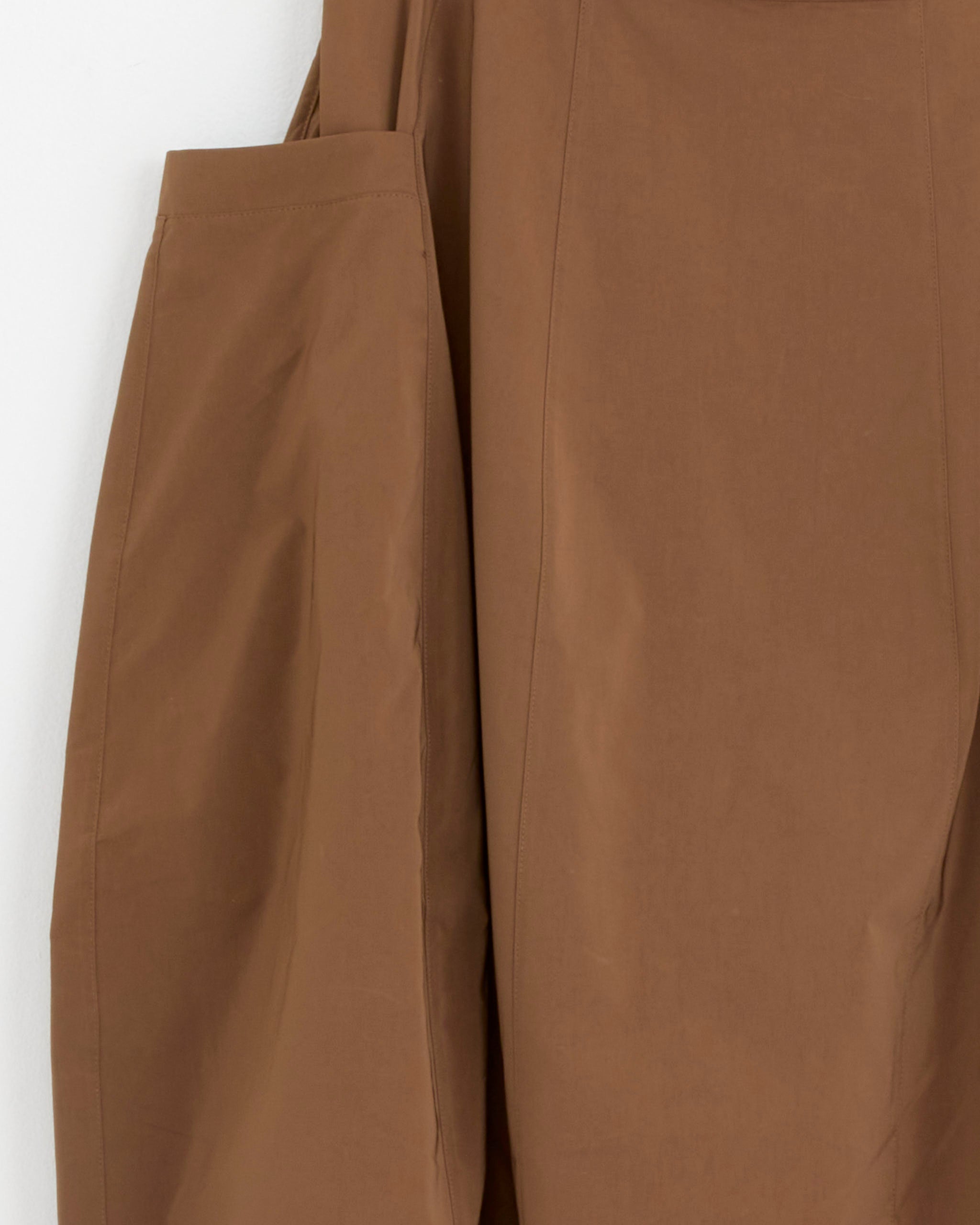 Nylon Lantern Skirt in Caramel Latte