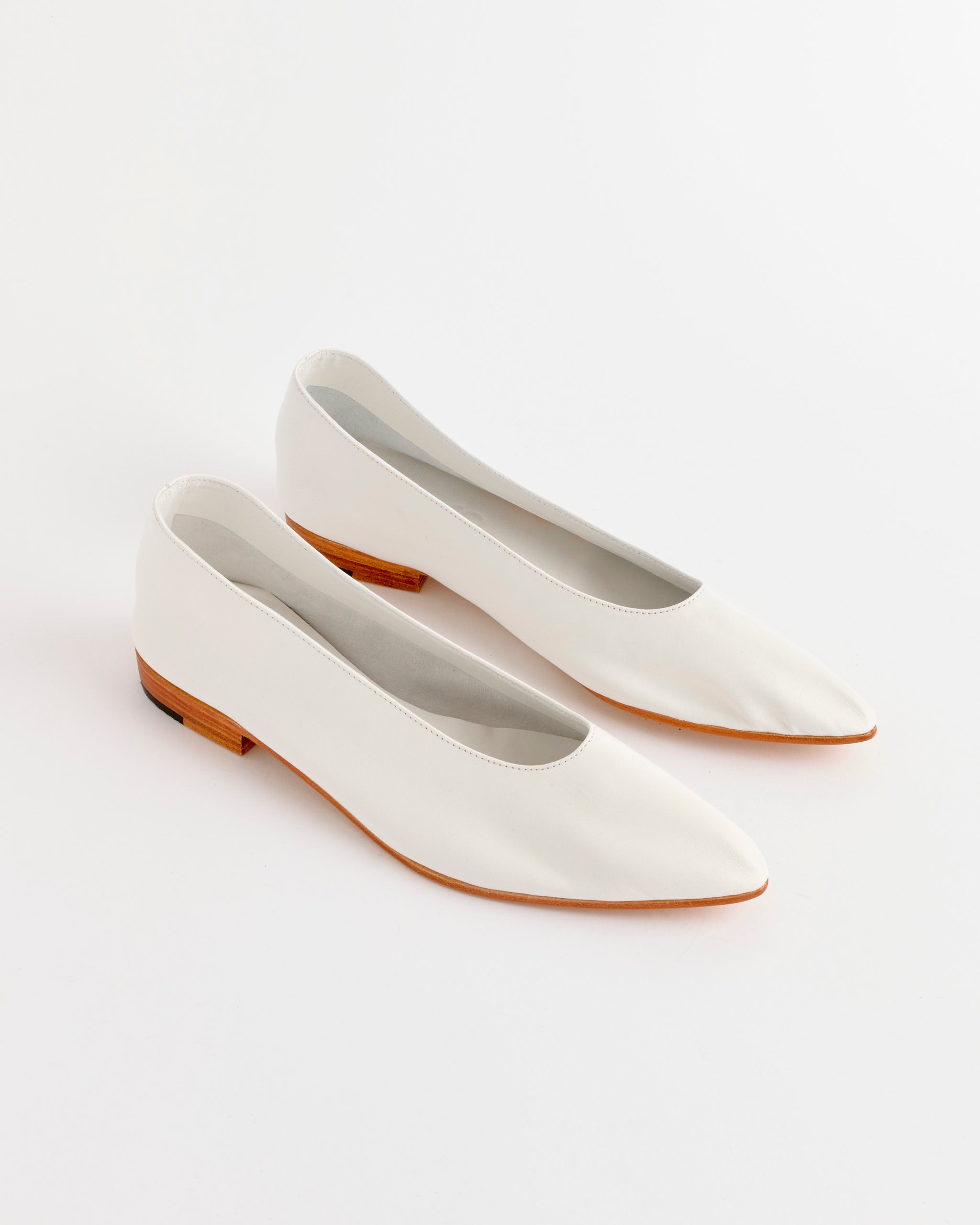 バレエシューズ SALE MARTINIANO Glove Flat Shoes White SALE MARTINIANO Glove Flat Shoes Whiteの通販 by Shinnosuke's shop