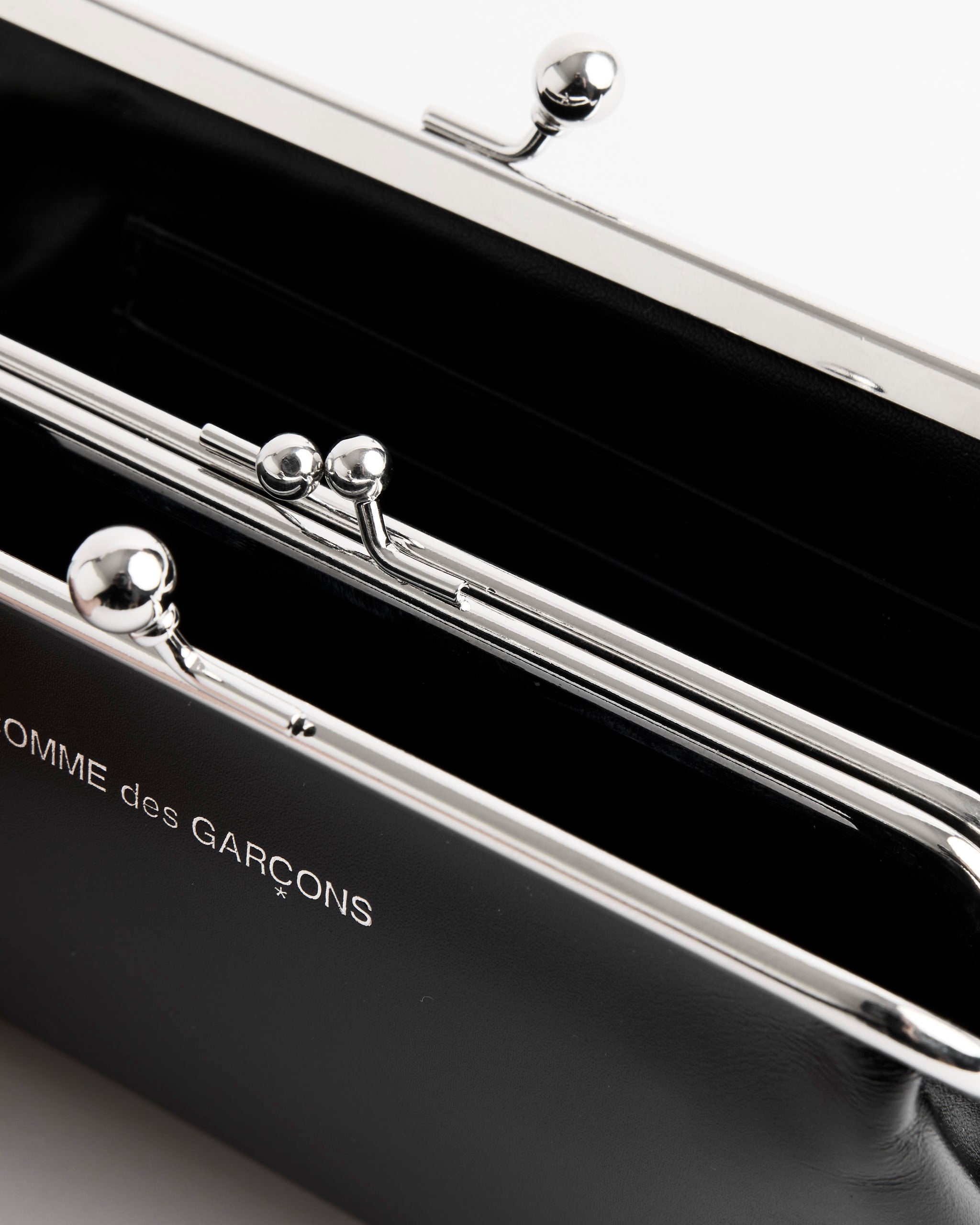 Kiss Clasp Wallet in Black