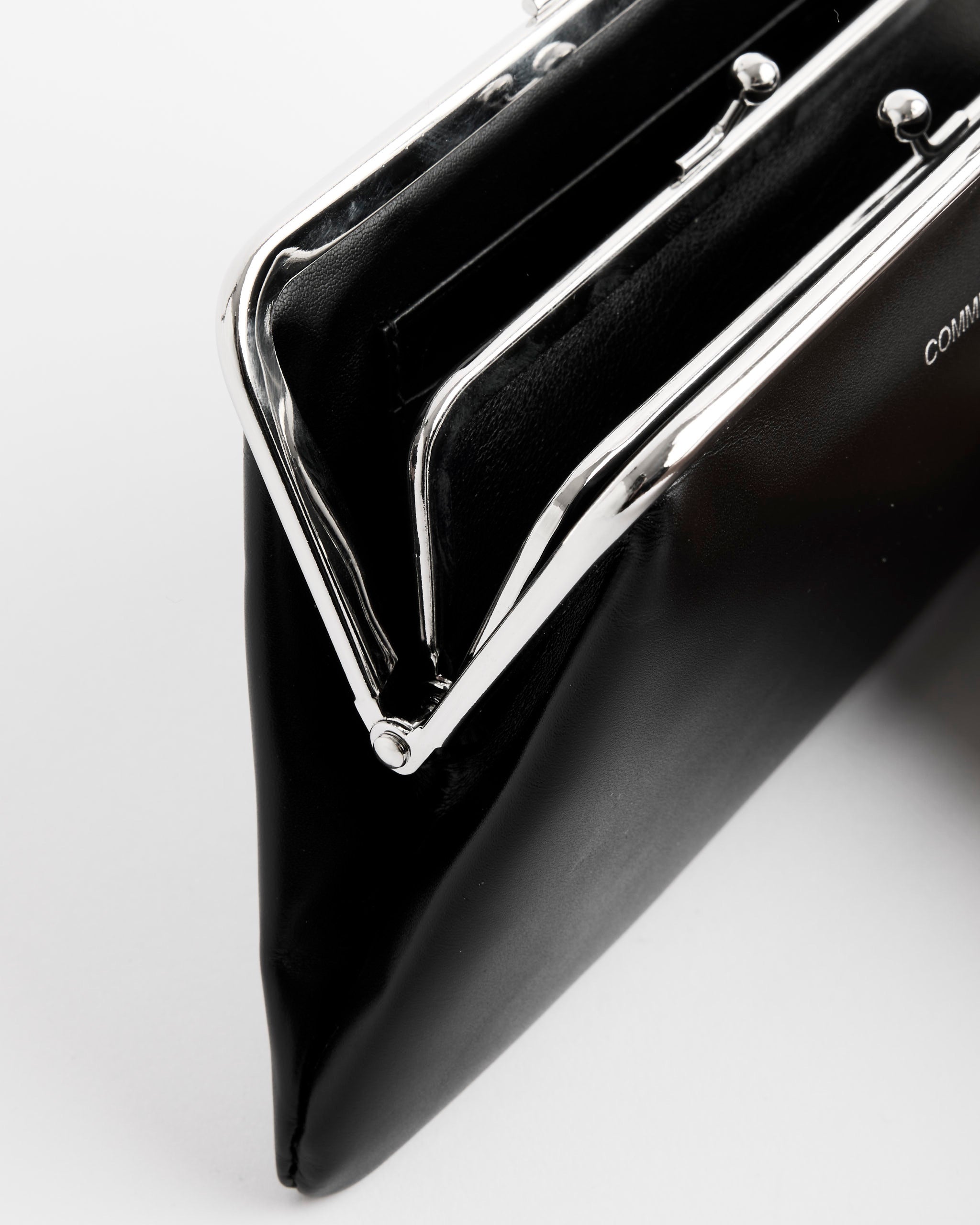 Kiss Clasp Wallet in Black