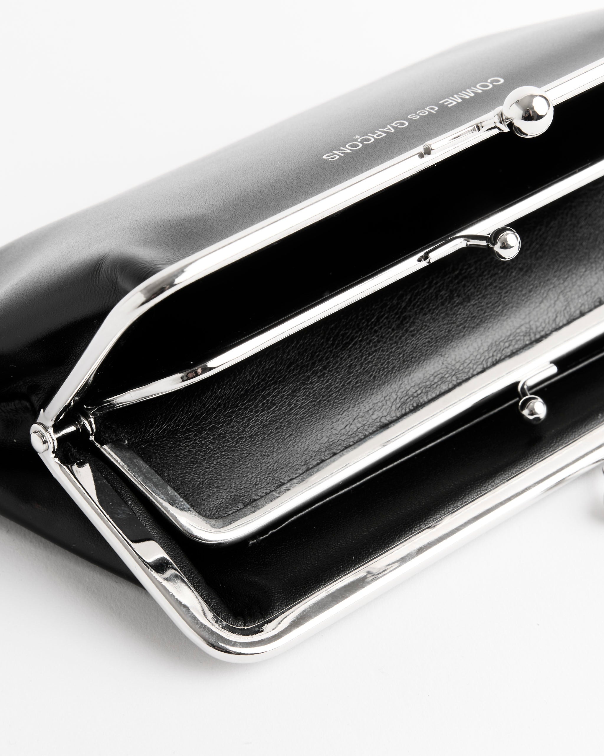 Kiss Clasp Wallet in Black