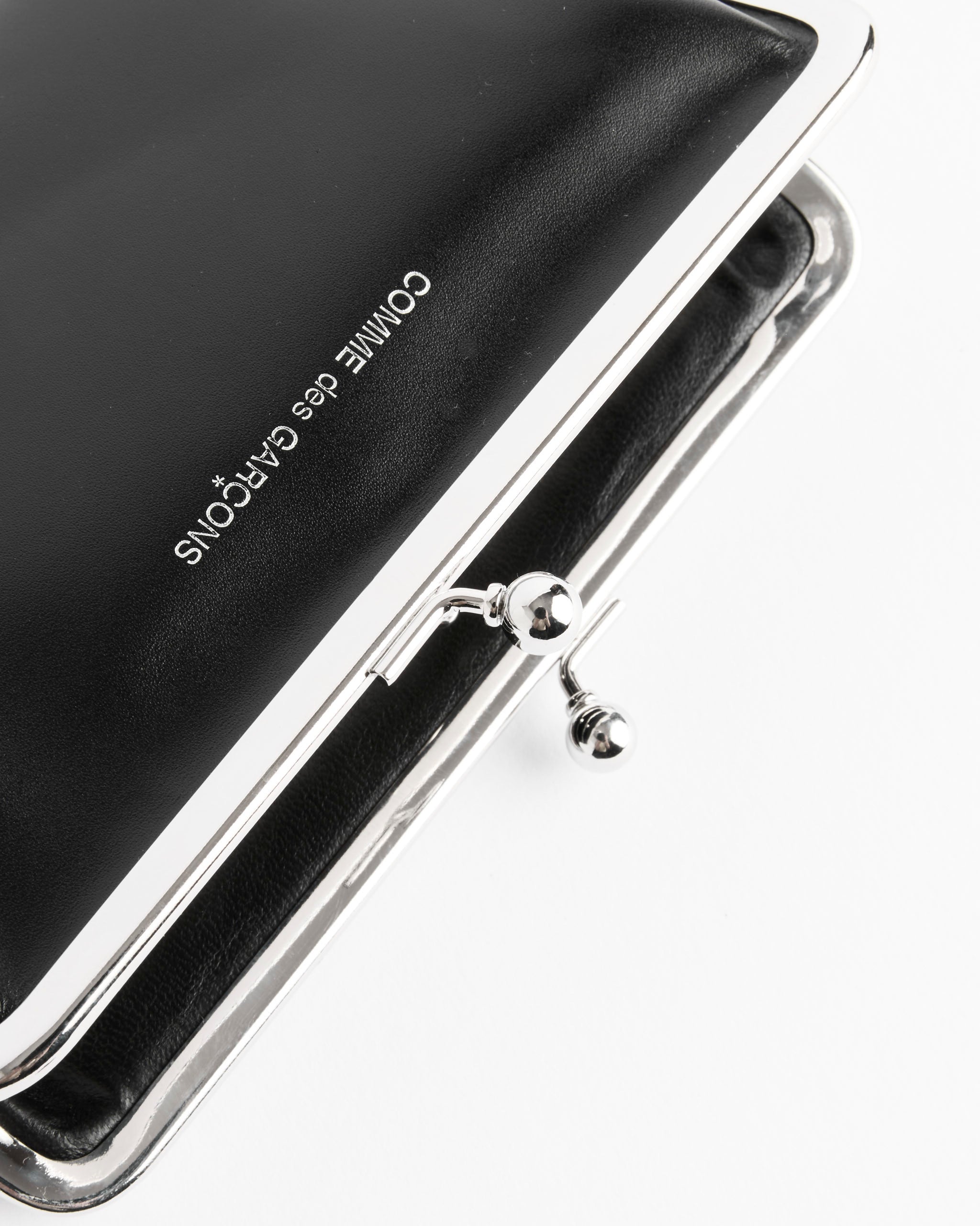Kiss Clasp Wallet in Black