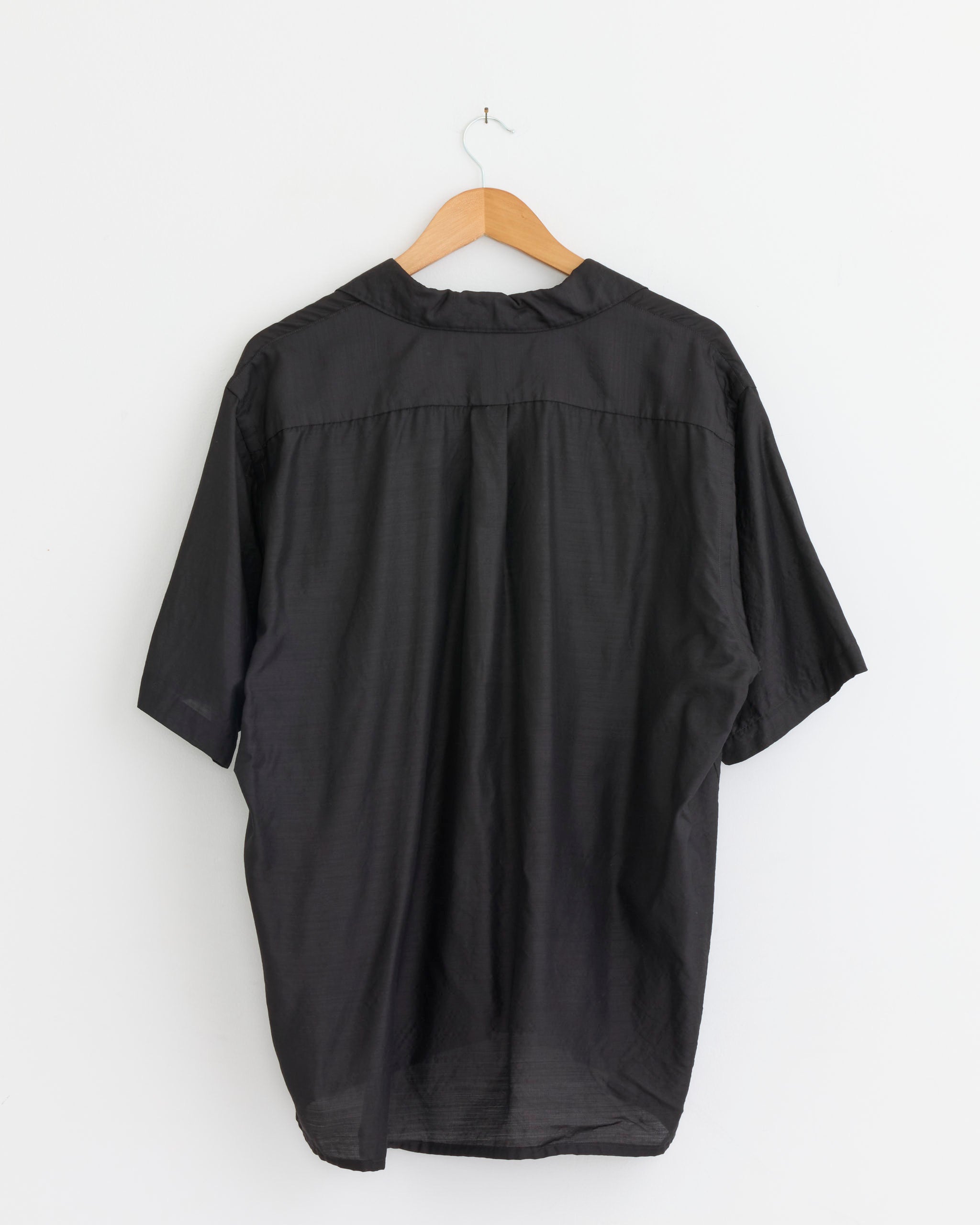 Wool Silk Open Collar Shirt in Black