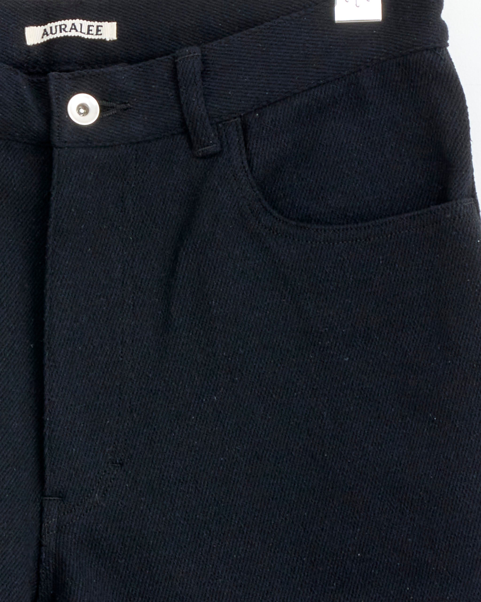 Silk Nep Denim 5 Pocket Short in Black