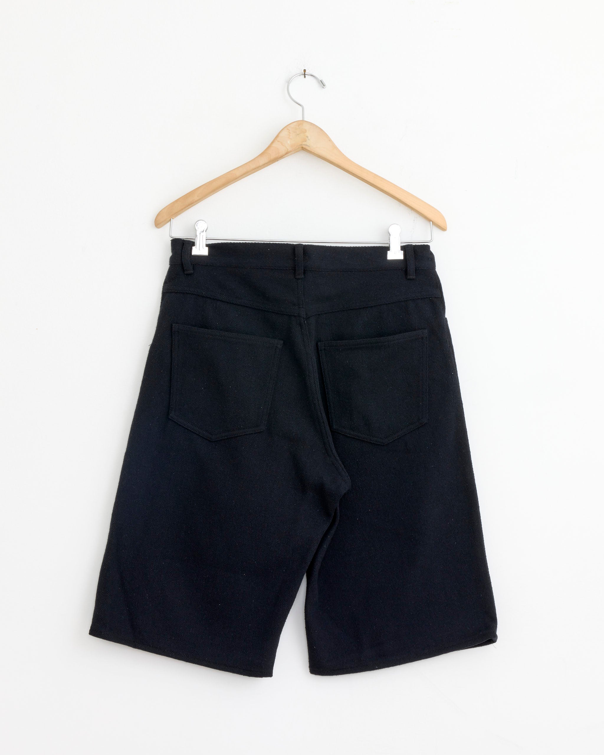 Silk Nep Denim 5 Pocket Short in Black