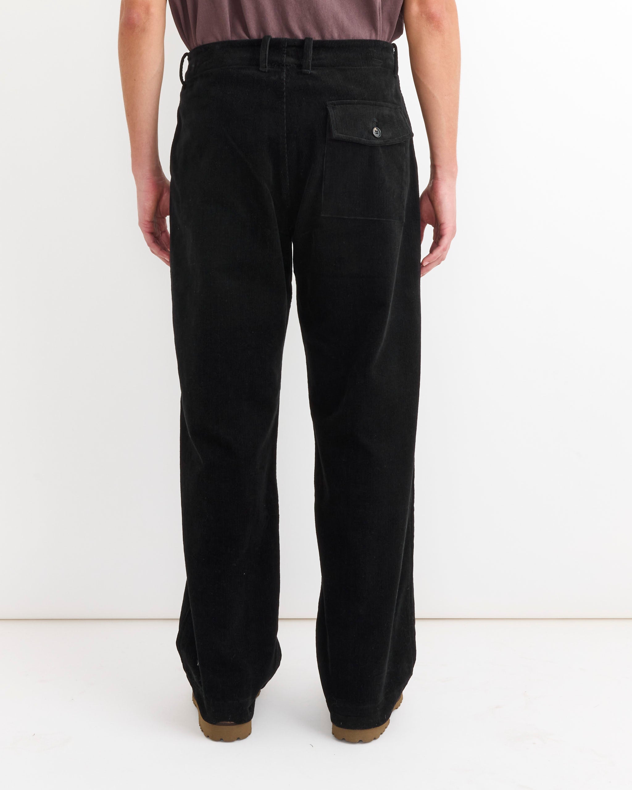 Toyon Pant in Washed Corduroy Black