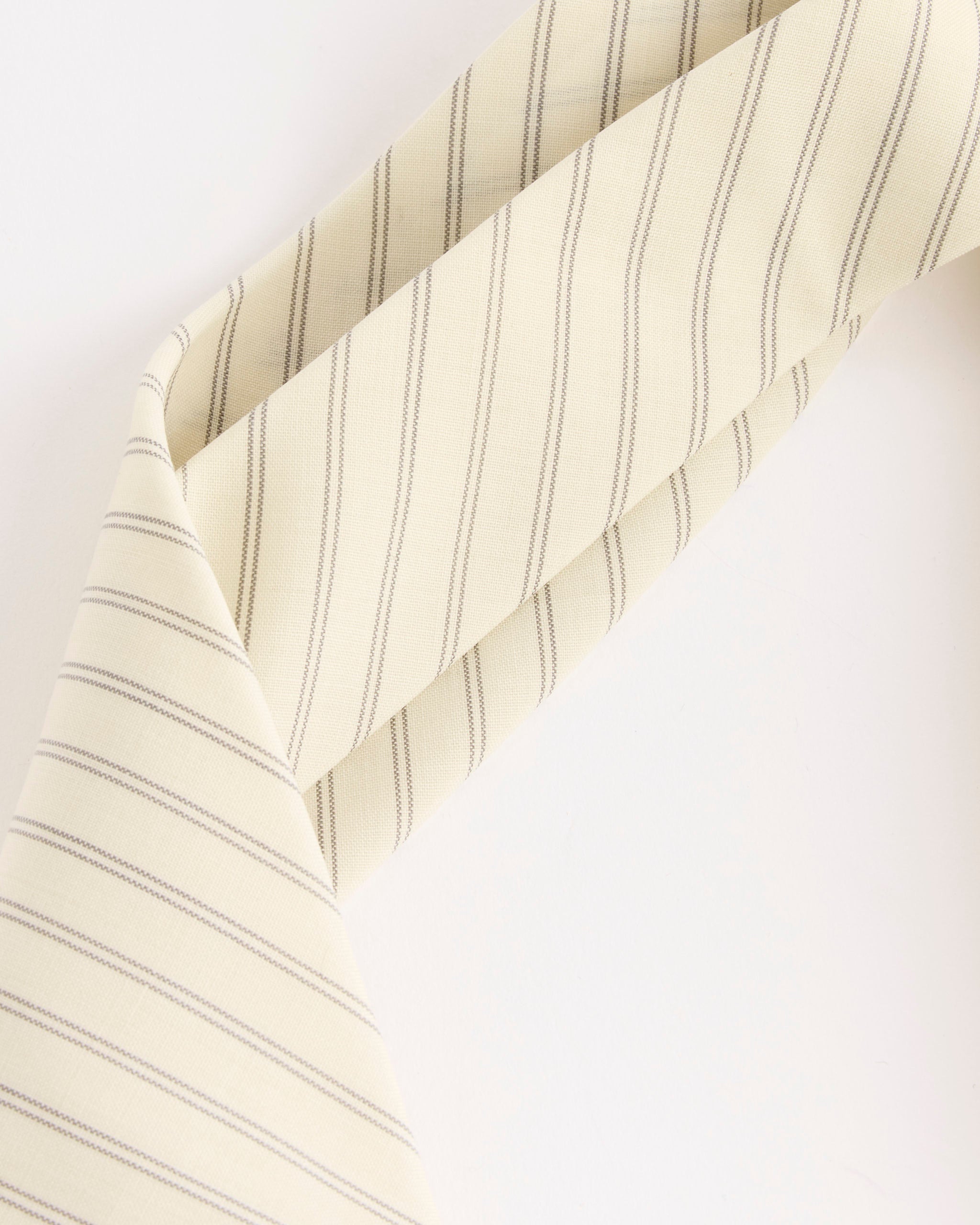 Super Fine Wool Stripe Tie in Ivory White