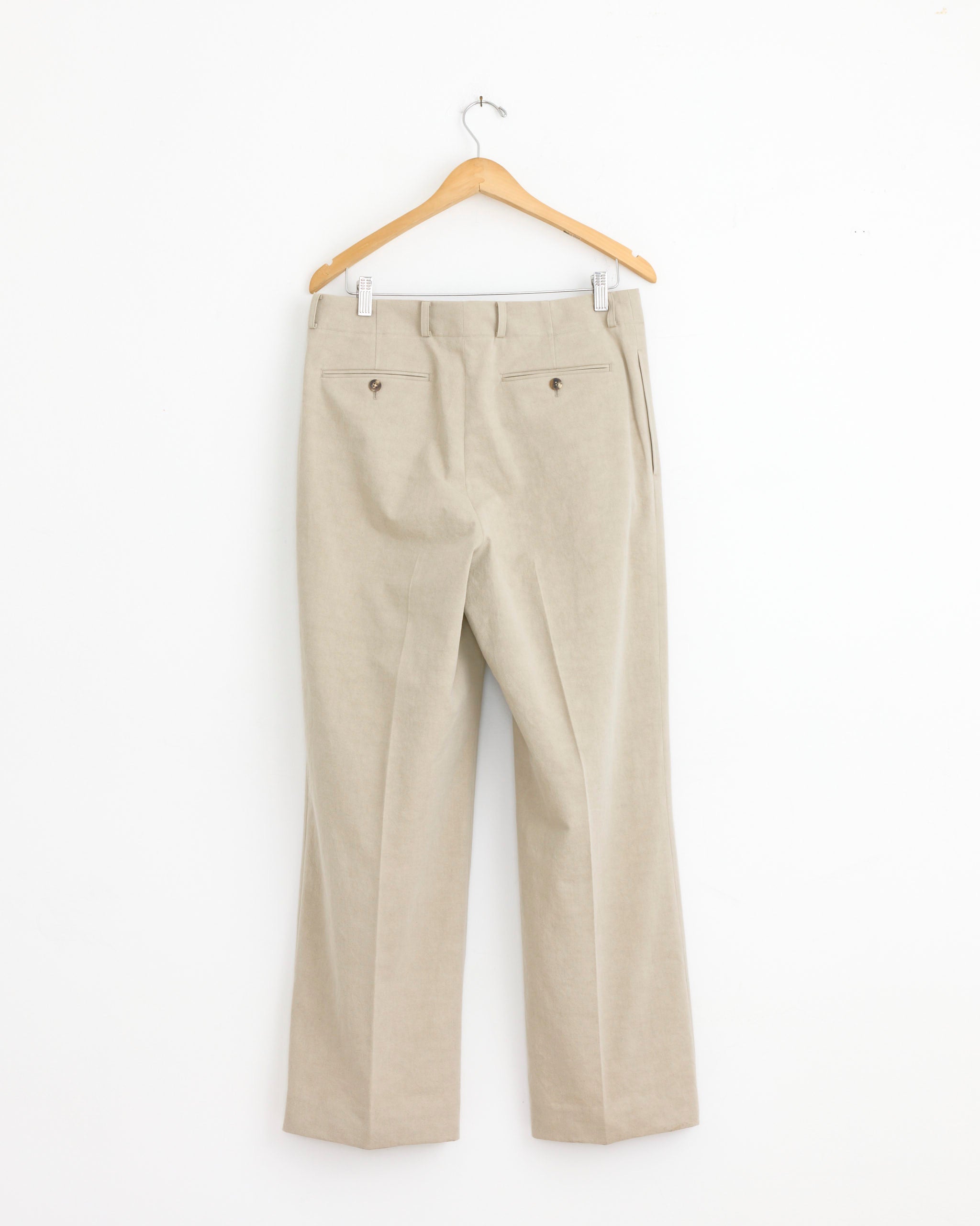 Chino Nidom Finish Trouser in Beige