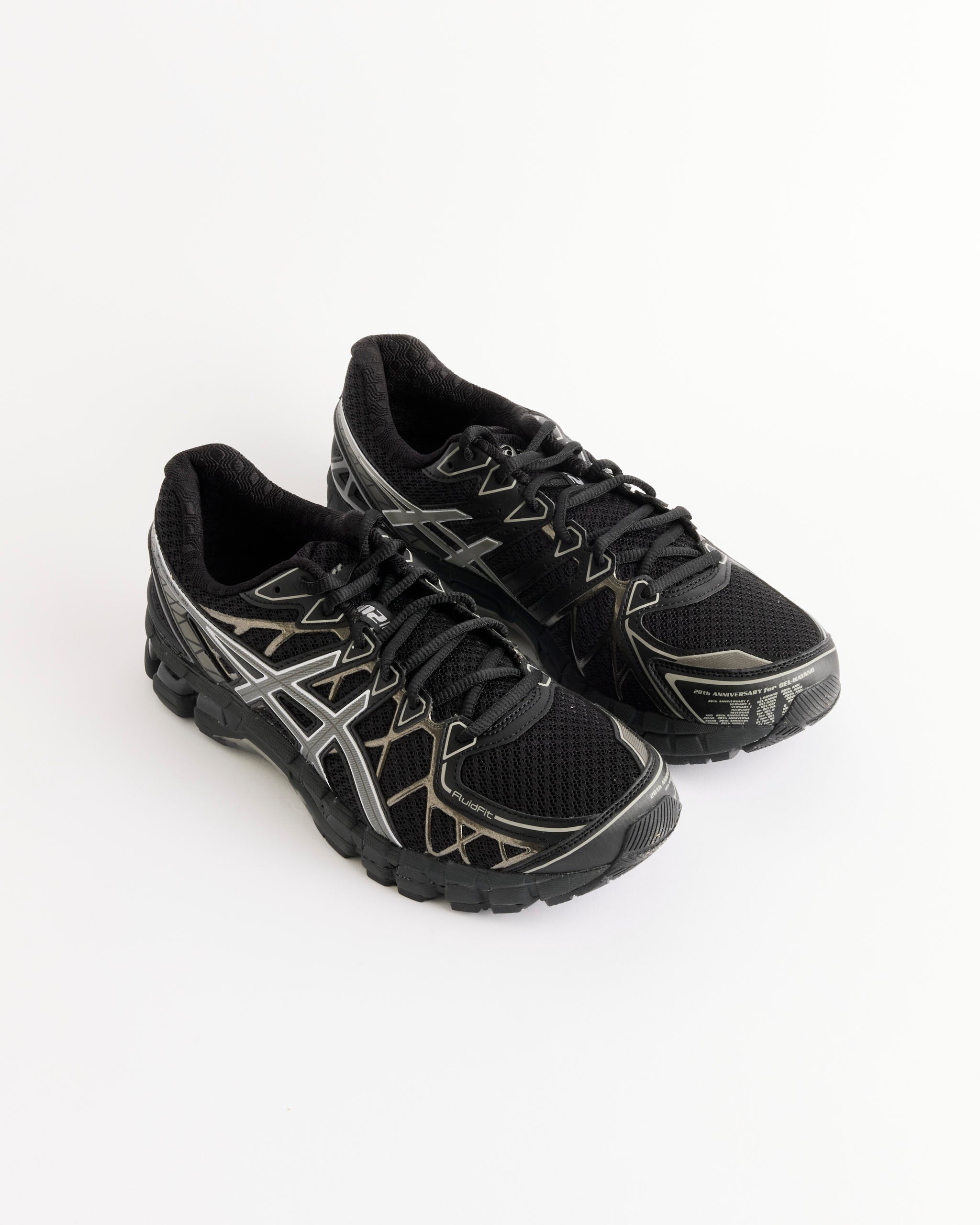 靴 ASICS GEL-KAYANO 20 Black/Clay Grey Gel Kayano 20 in Black/Clay Grey