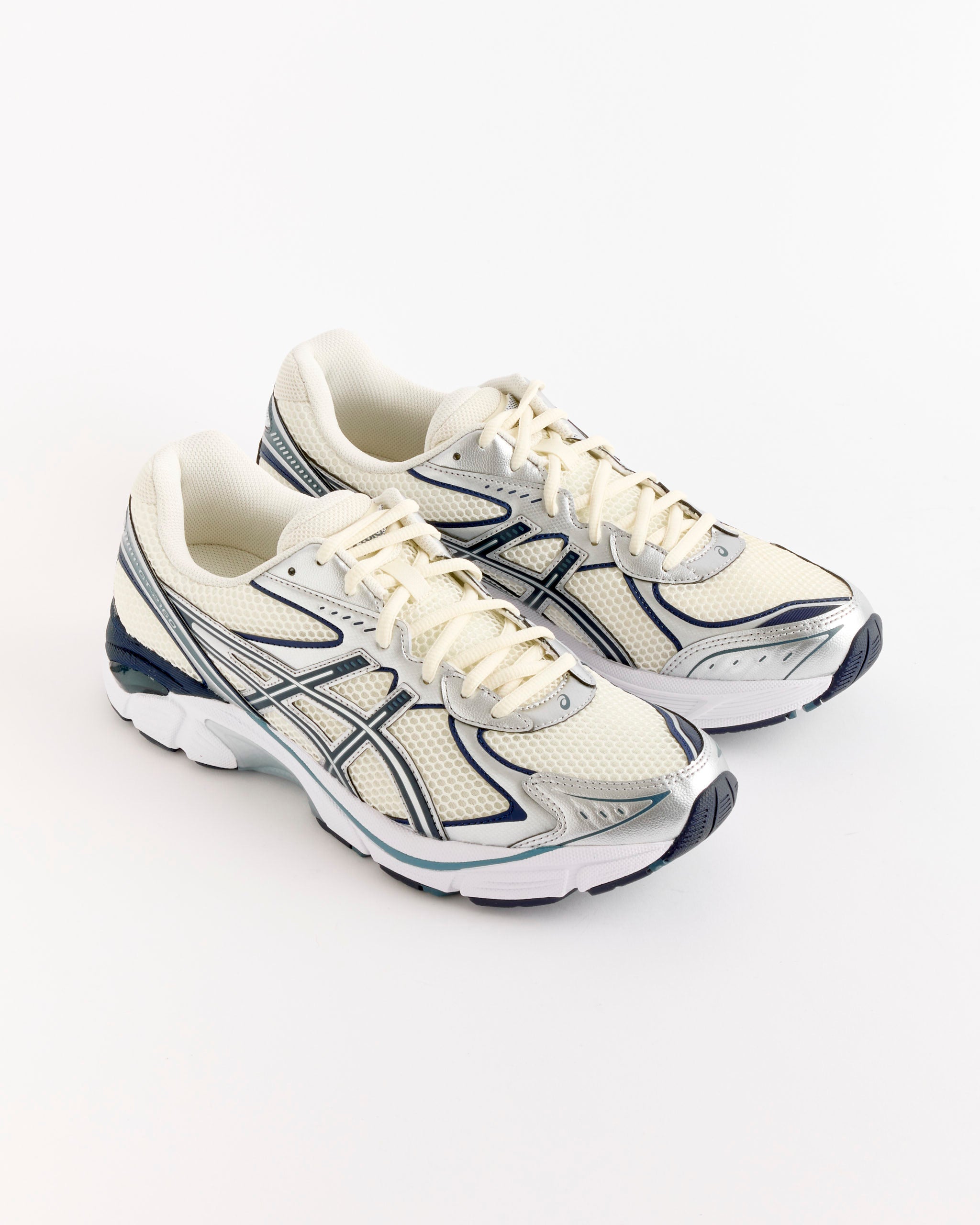 GT 2160 in Cream/Raw Indigo