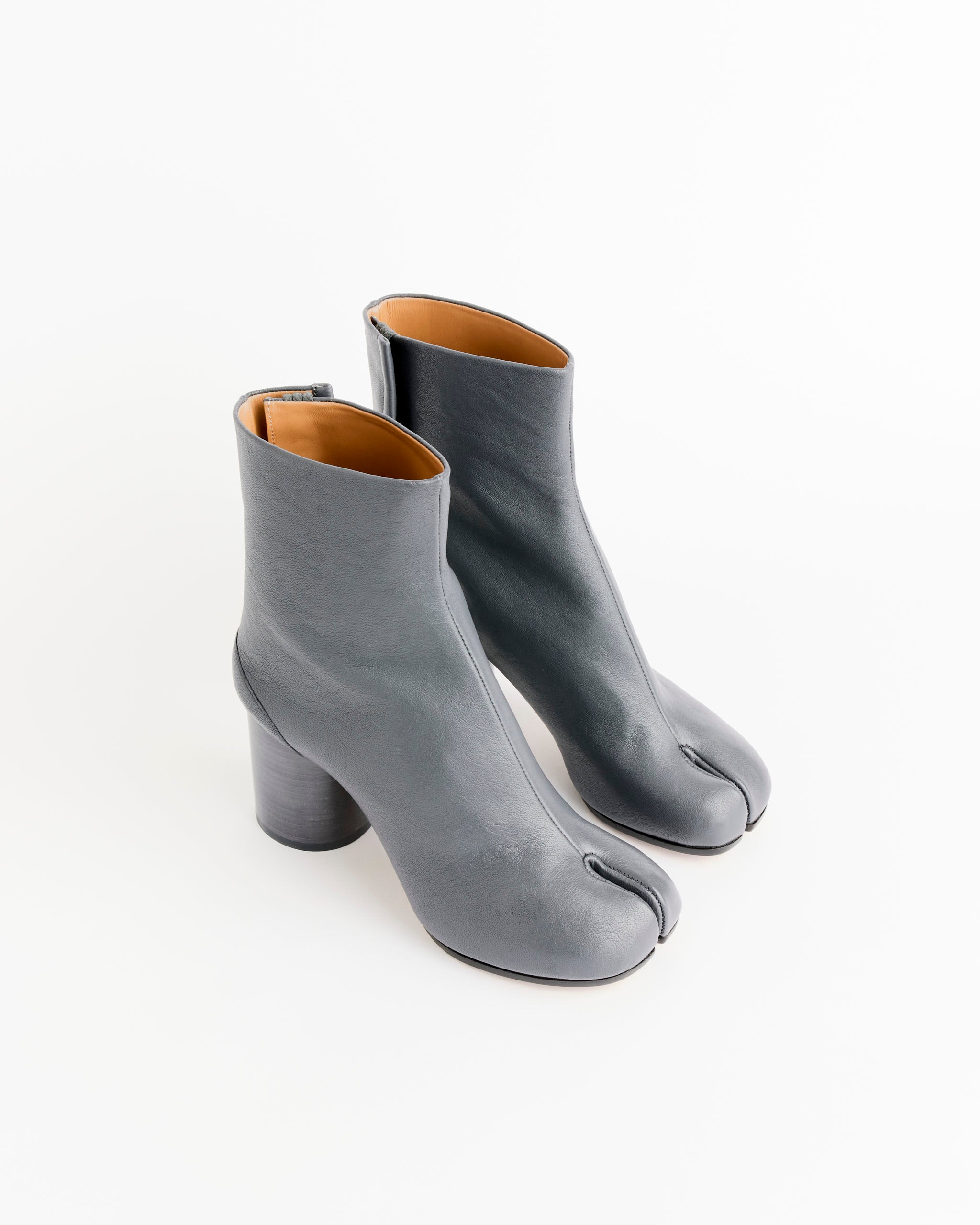 Maison Margiela Tabi Ankle Boots H80 - Grey / 37 (284392)