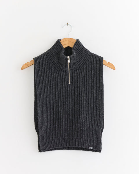 MAISON EUREKA TURTLE NECK WARMER VESTベスト Wool Sweater Vest in Dark Grey Melange