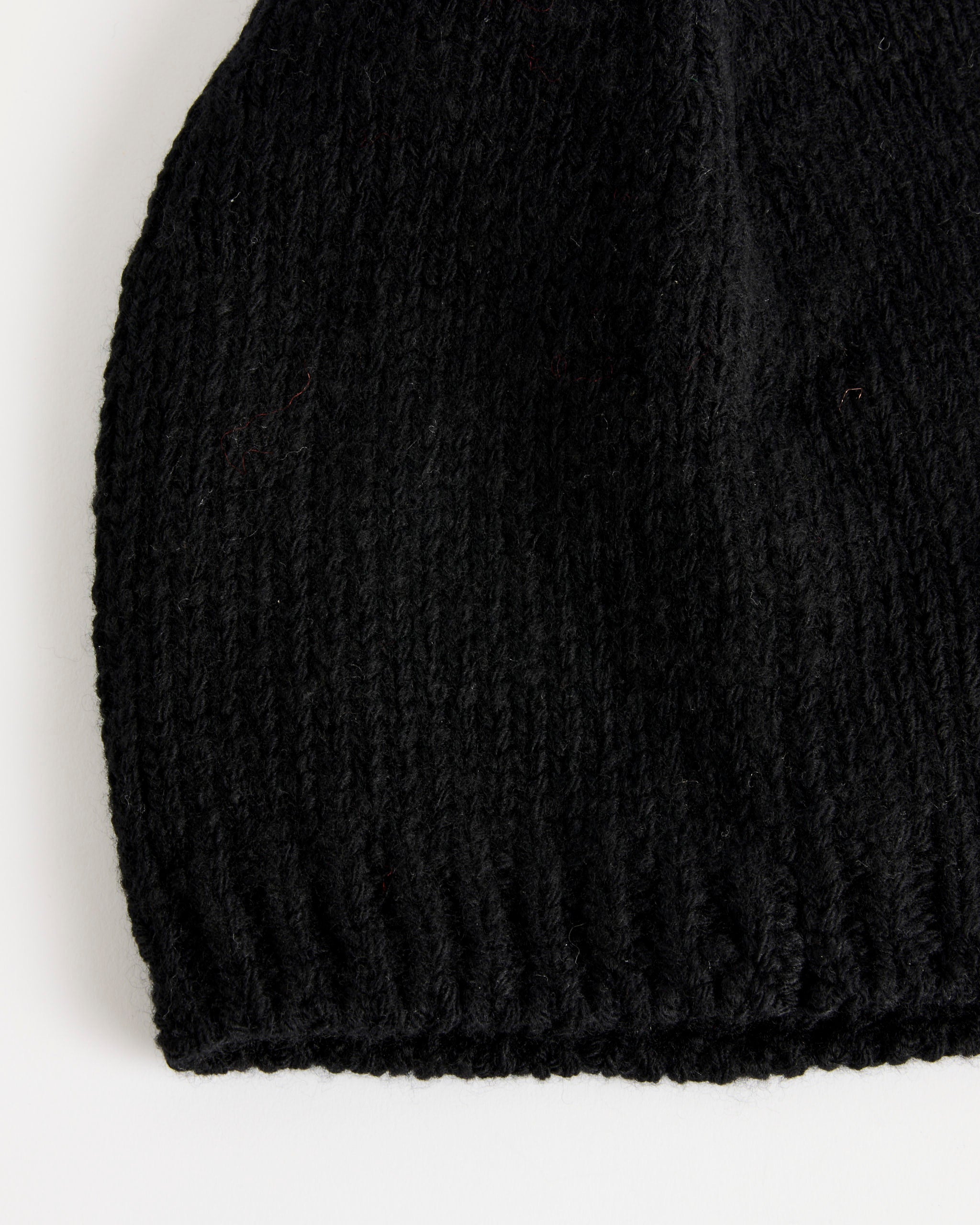 Classic Beanie in Black - Black / OS (285031)