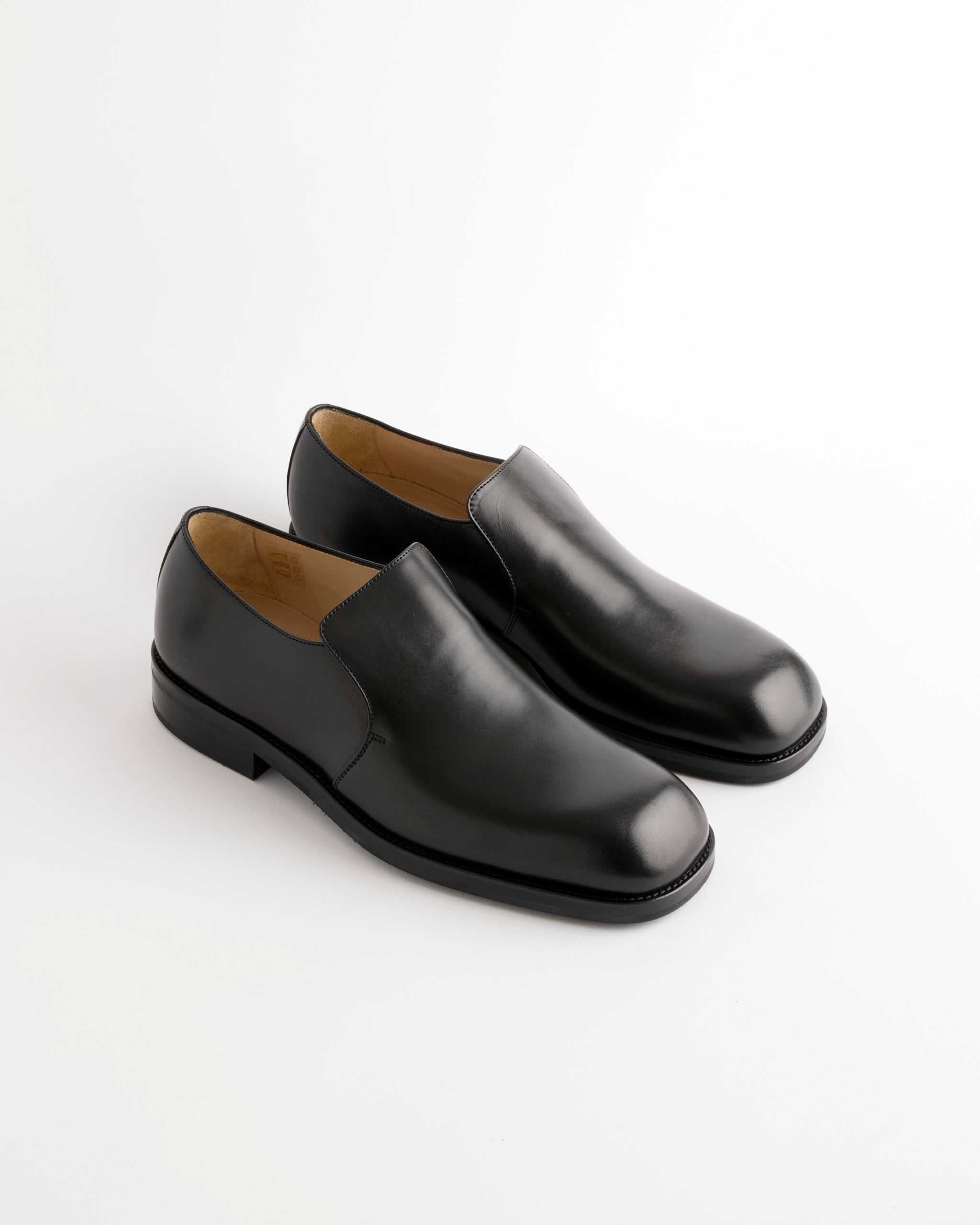 Lemaire Formal Slip On Loafer - Black / 44 (285640)