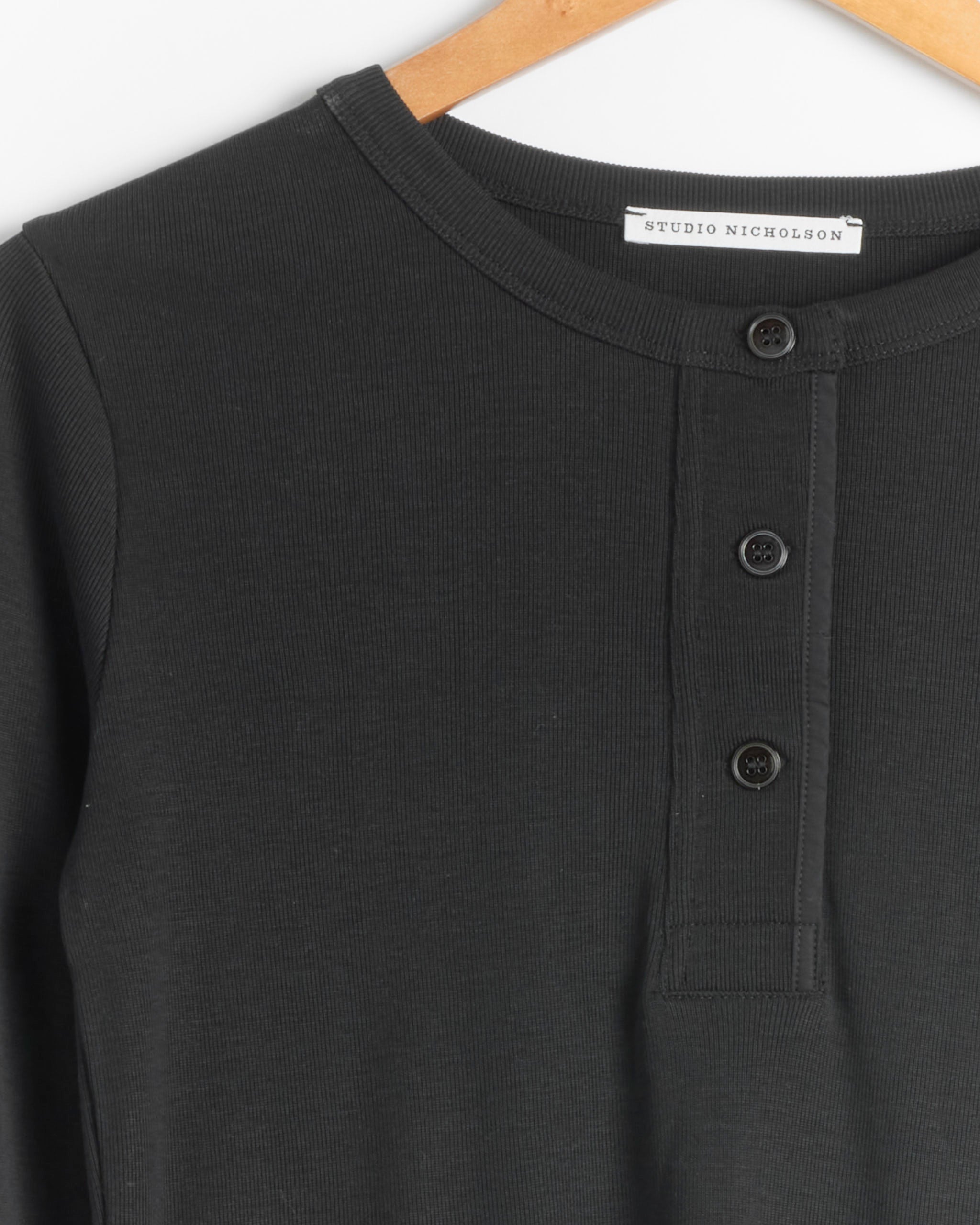 Studio Nicholson Roane Long Sleeve Henley - Black / UK6 (285719)
