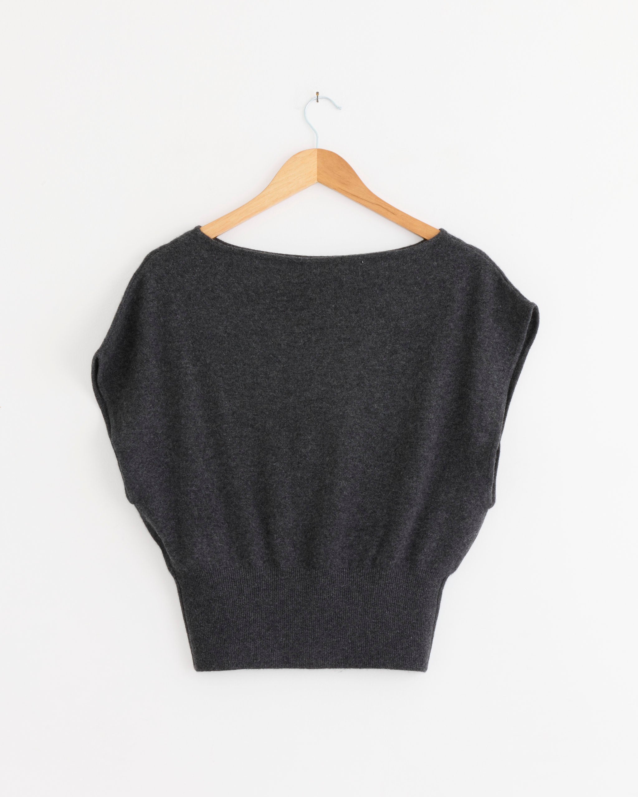 ST. AGNI Cashmere Asymm Top - Charcoal Melange / S (285975)