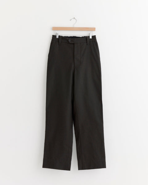 Relaxed Trouser in Elephant