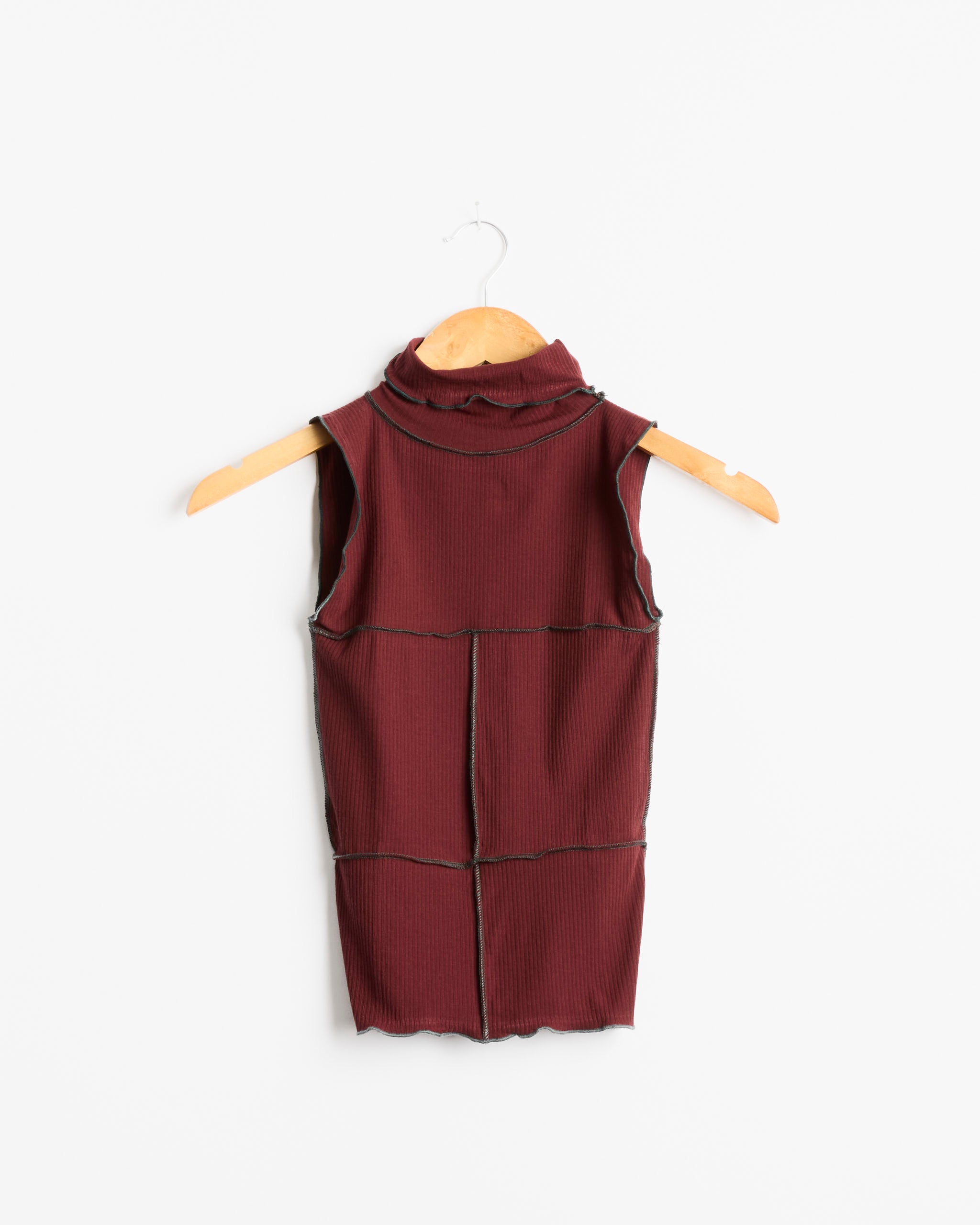 Baserange Cinder Turtleneck Tank - Nara Red / XS (286773)
