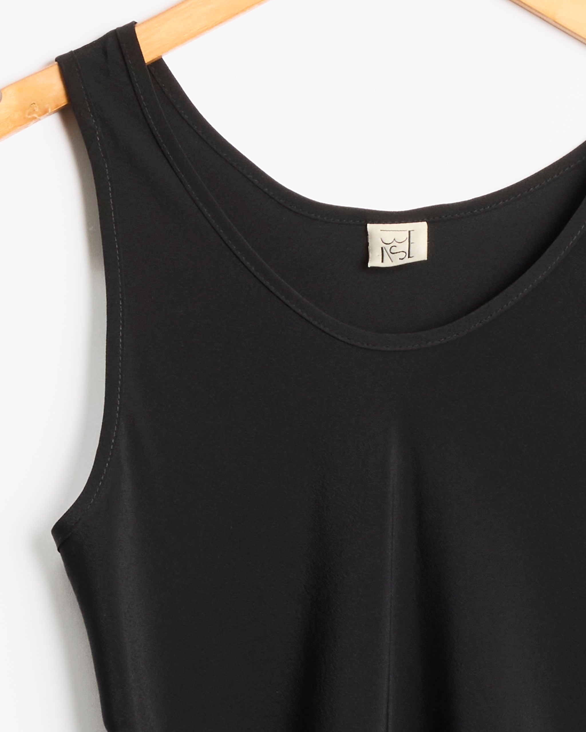 Baserange Lava Top - Black / XS (286802)
