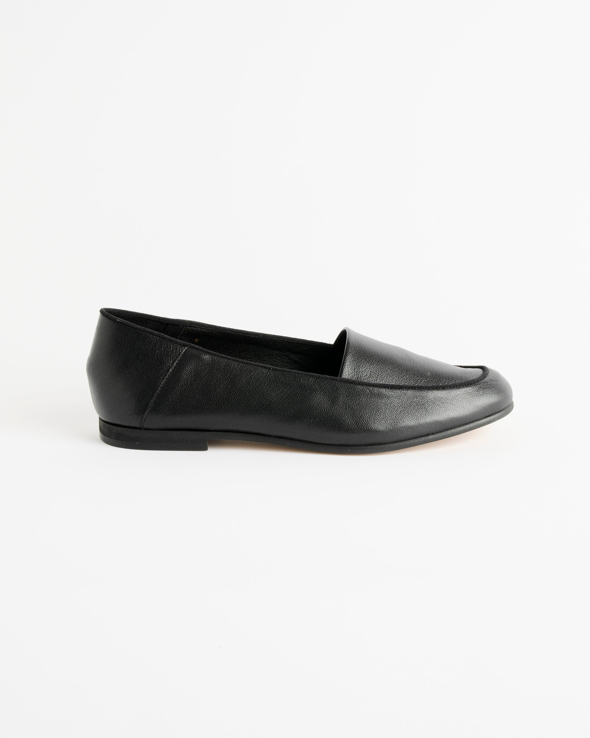 Hender Scheme Oval Moca Shoes - Black / 5 (287399)