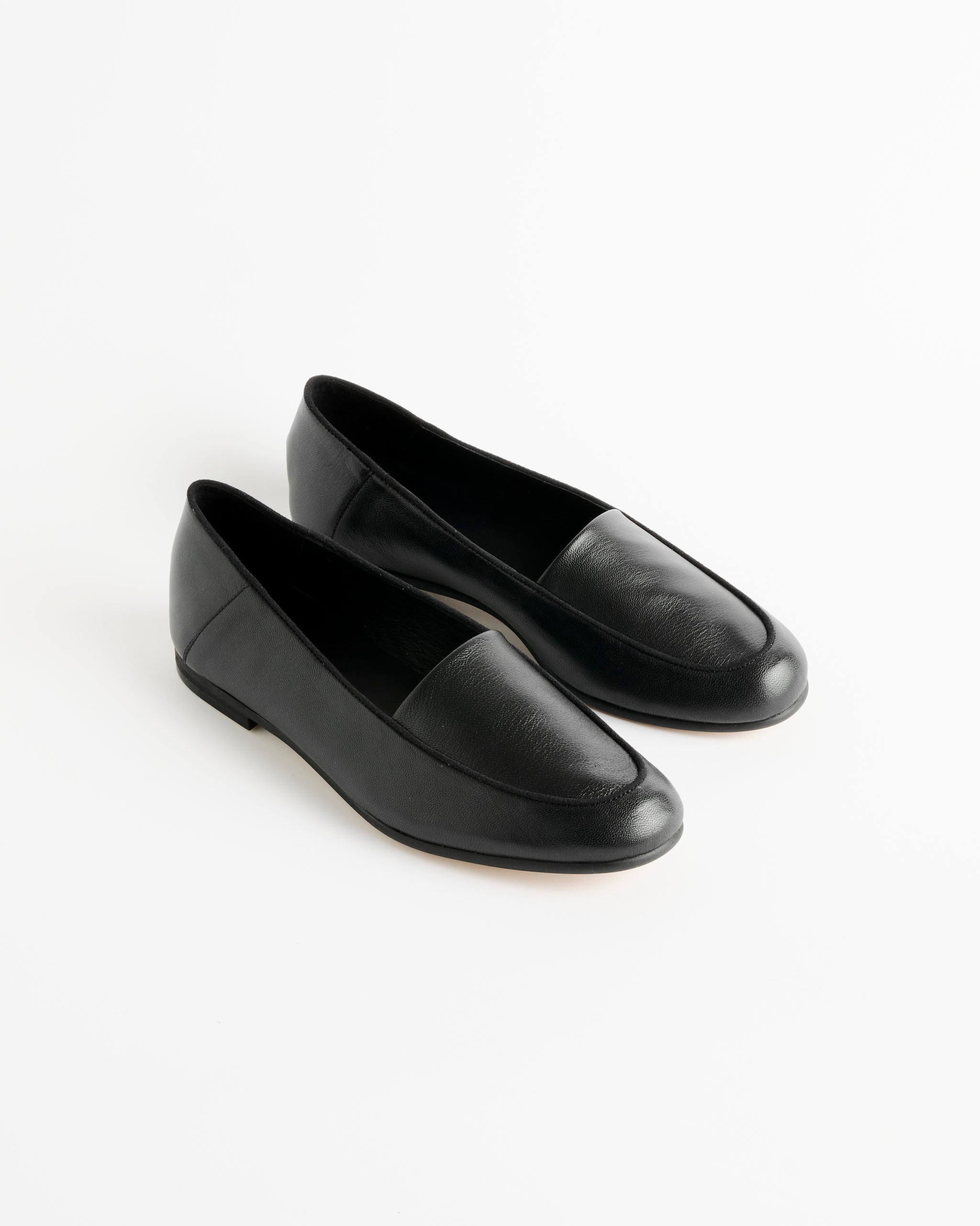 Hender Scheme Oval Moca Shoes - Black / 5 (287399)