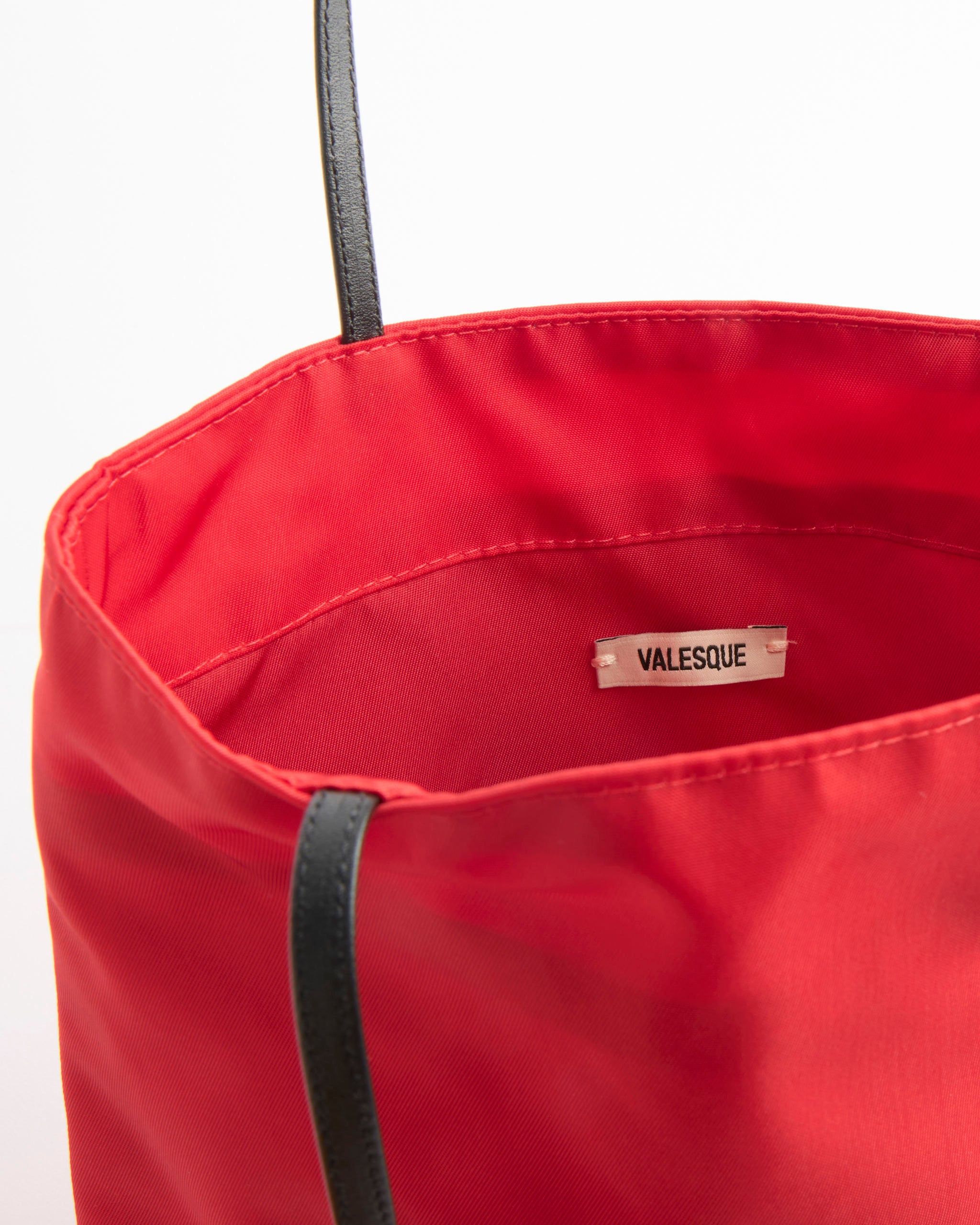Valesque Thea Bag, Red - Red / OS (288201)