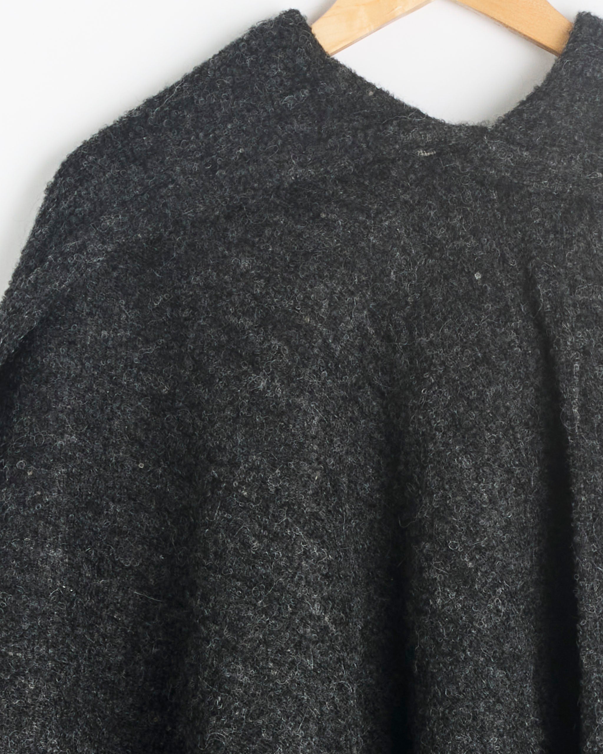 Black Crane Alpaca Short Poncho - Dark Grey / OS (288413)