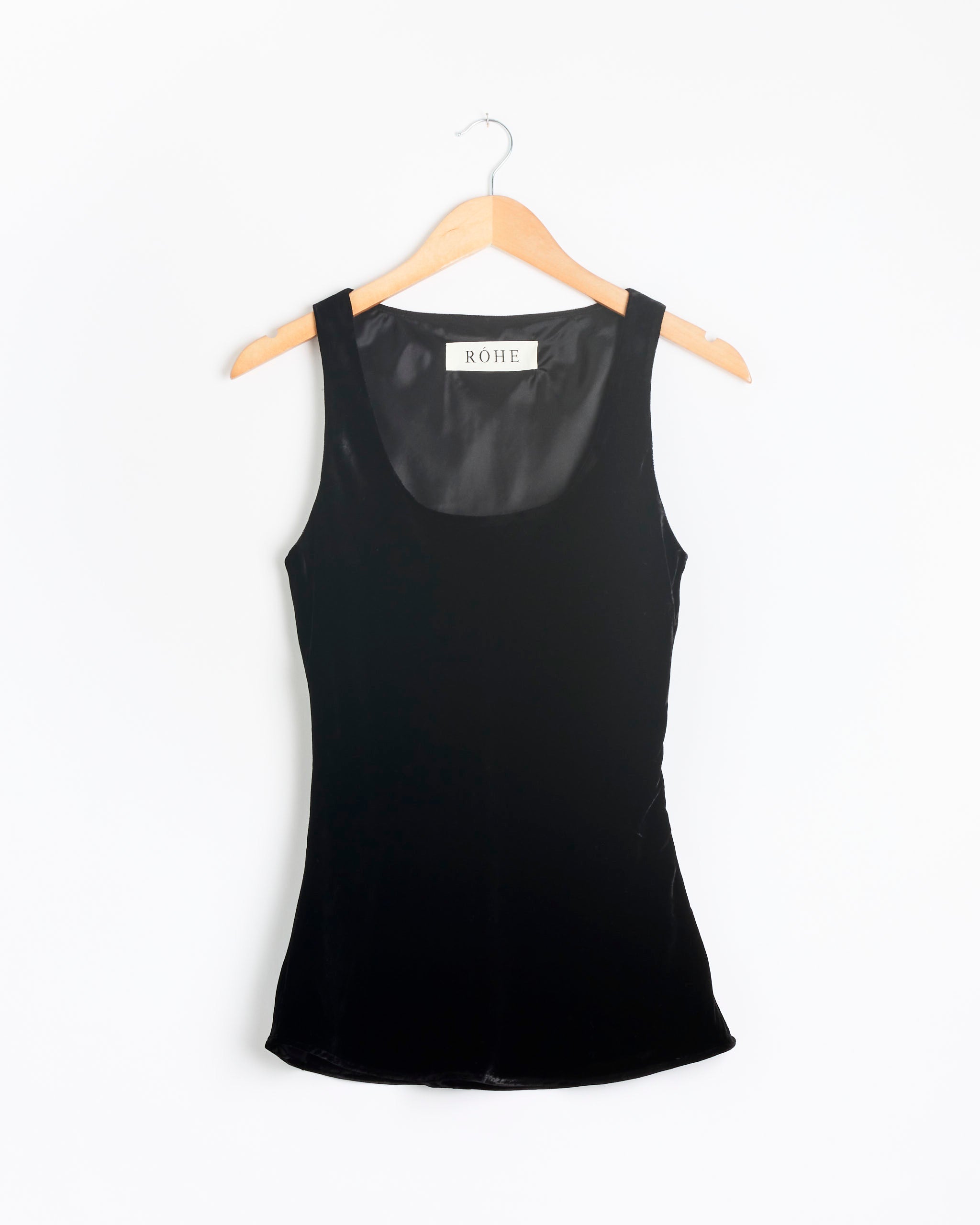 Róhe Scoop Neck Silk Velvet Top - Black / FR34 (288678)