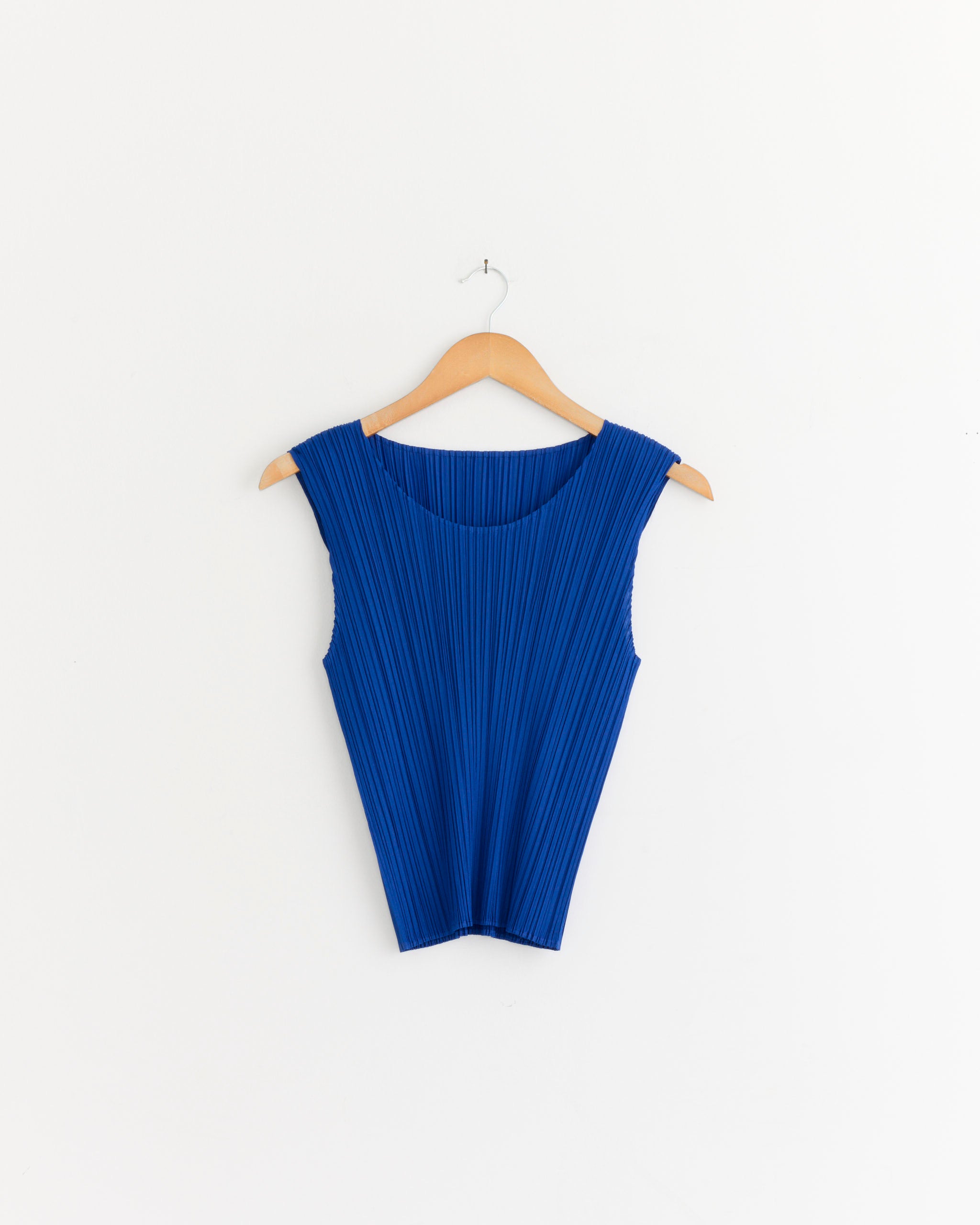 PLEATS PLEASE ISSEY MIYAKE JK111 MC July Top, Blue - Blue / OS (288937)