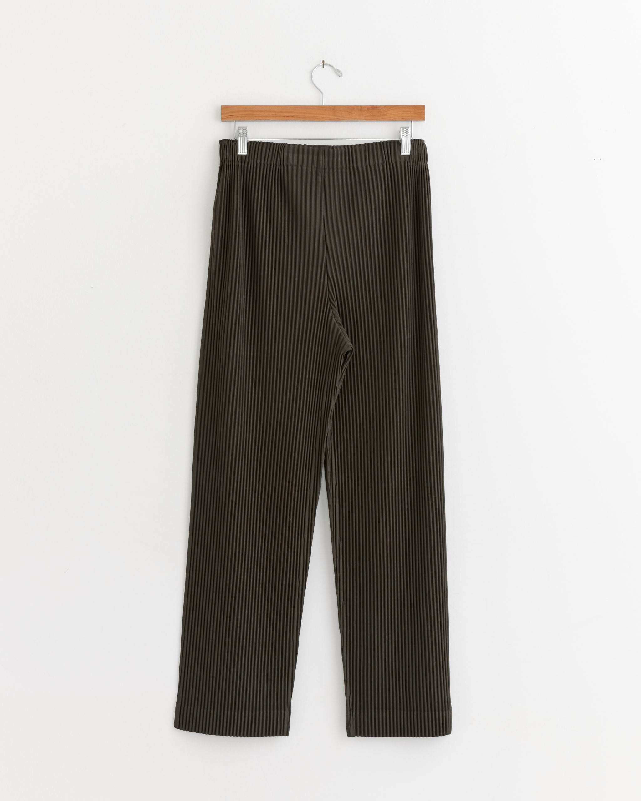 HOMME PLISSE ISSEY MIYAKE JF074 MC July Pant, Shade Grayish Brown - Shade Grayish Brown / 2 (289034)