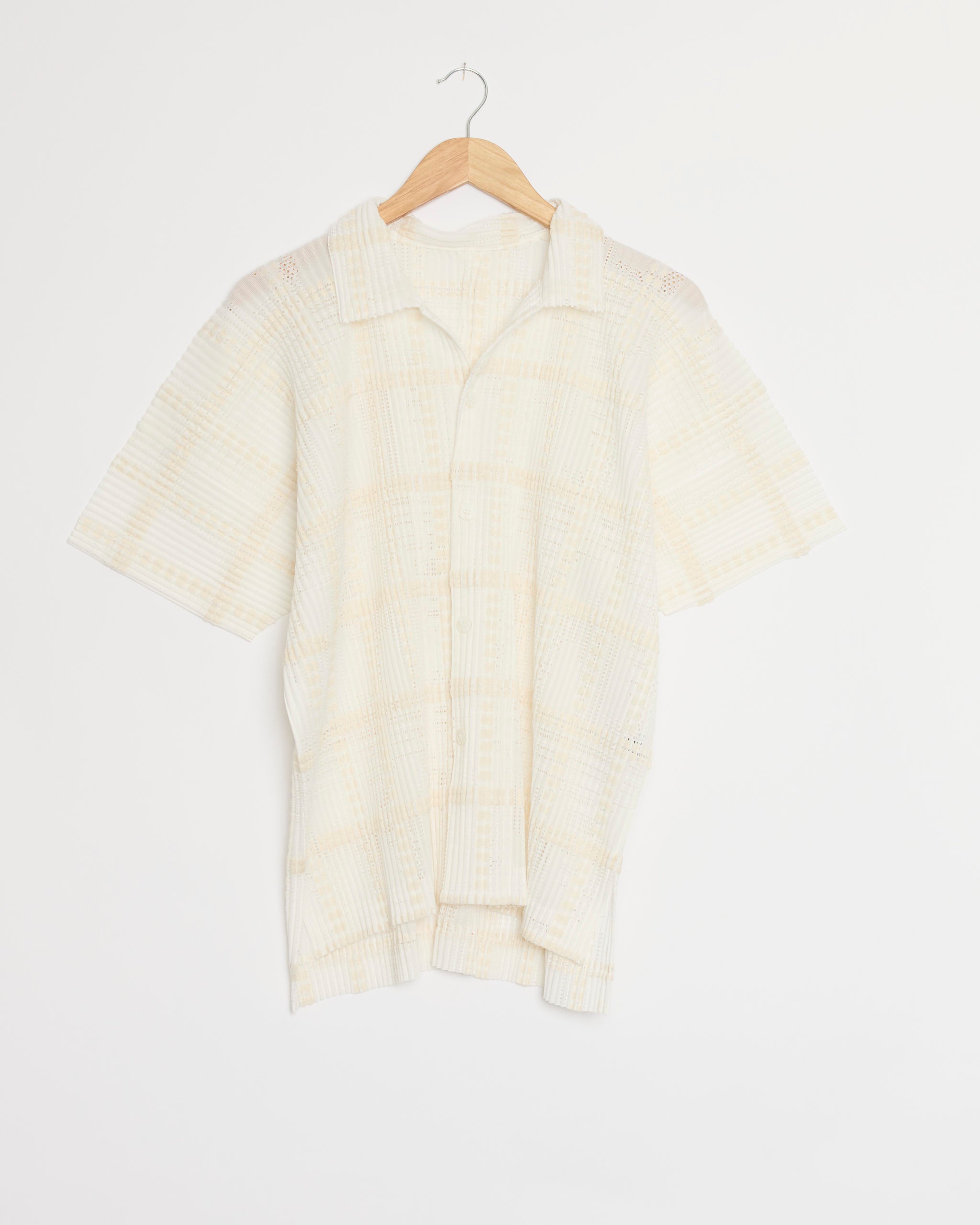 Lace Grid Pleats Shirt in White
