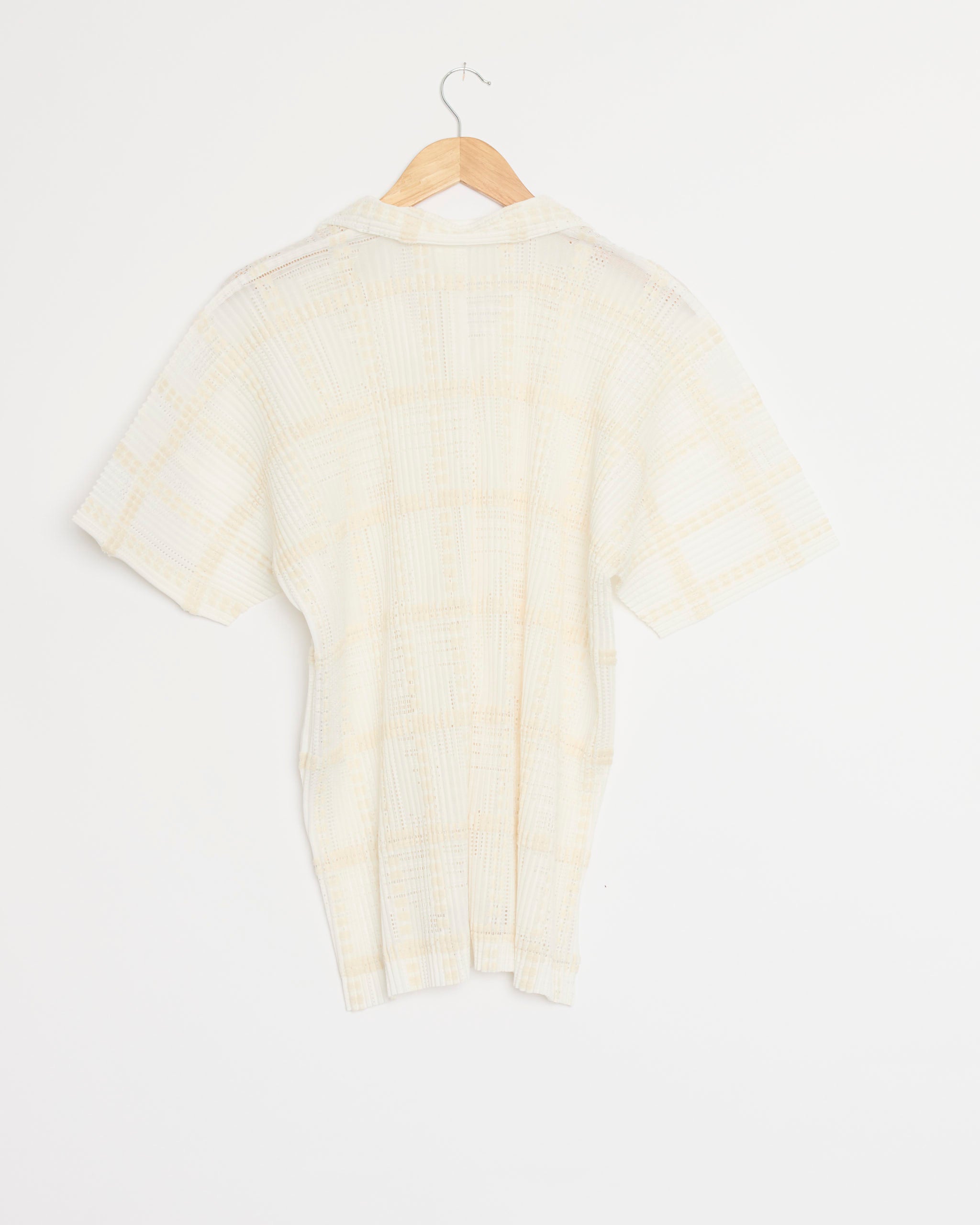 Lace Grid Pleats Shirt in White