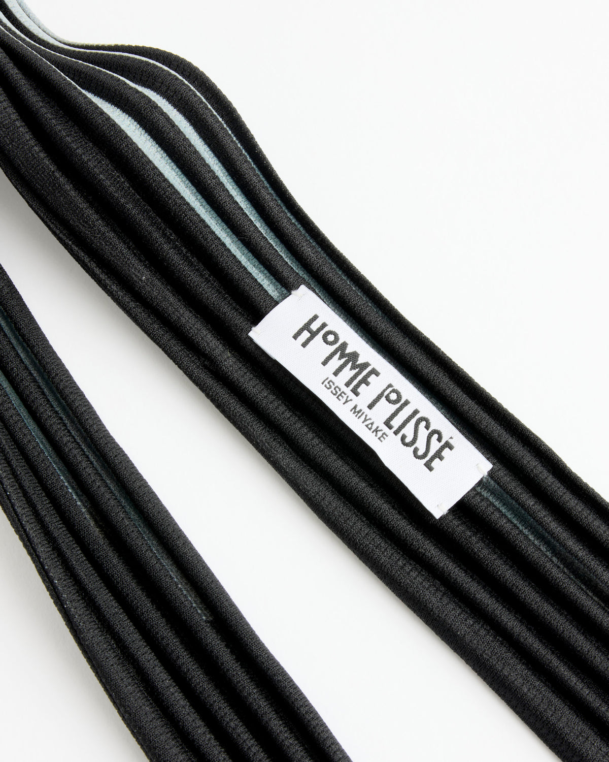 HOMME PLISSE ISSEY MIYAKE AC475 Pleats Tie - Shadow Black - OS - Default Title (289056)