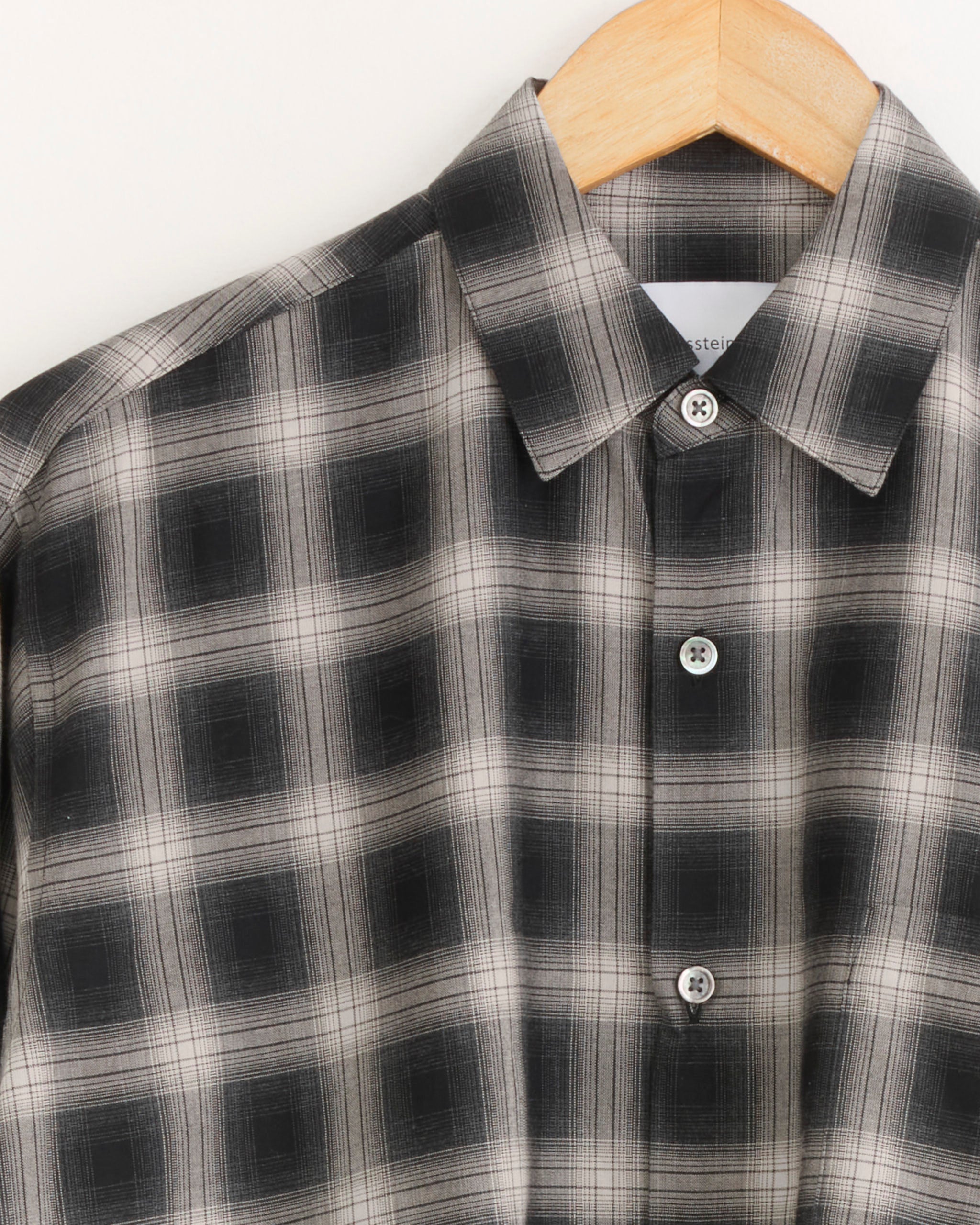 1655 Shirt in Black Ombre