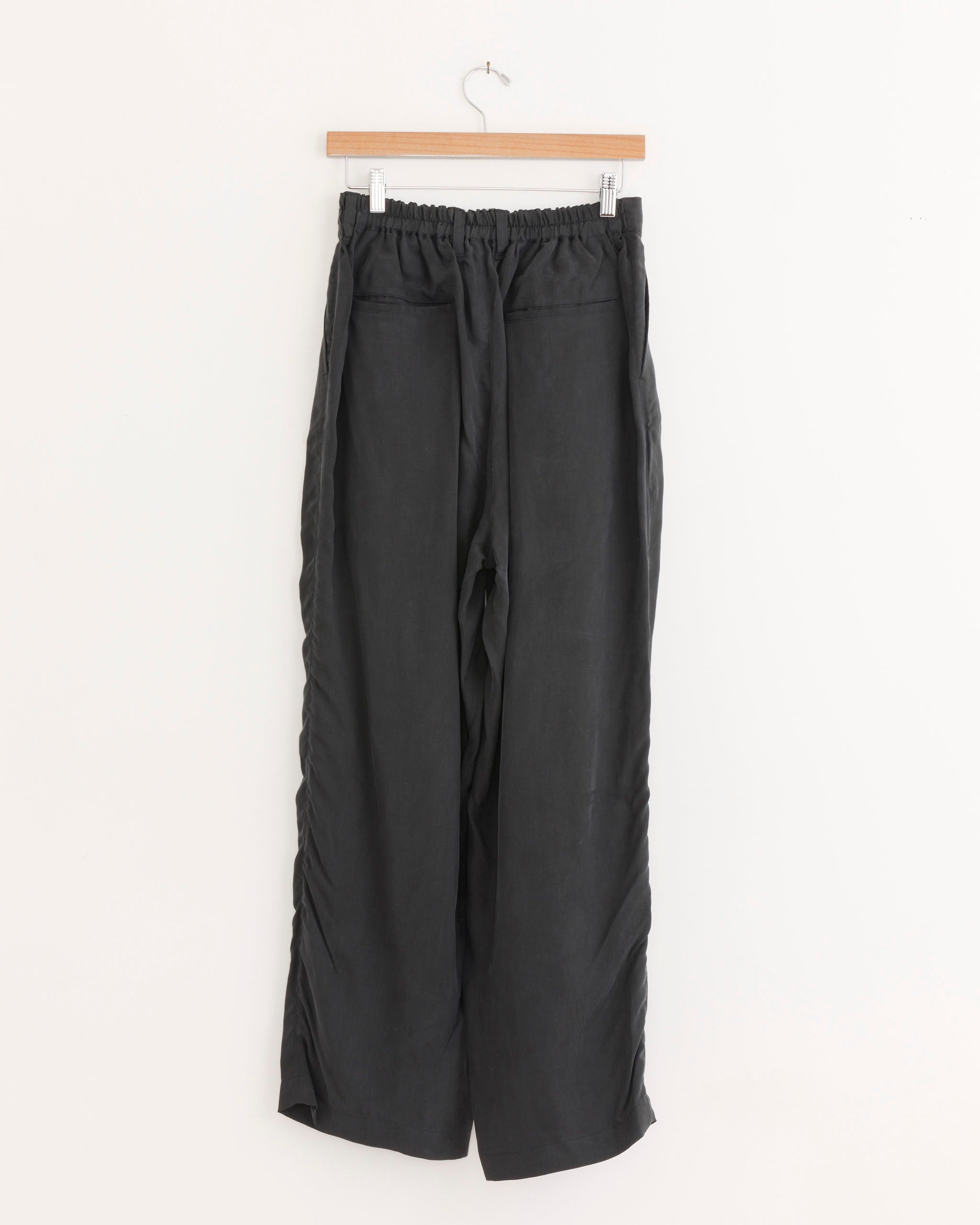 1656 Pant in Charcoal - Charcoal / S (289111)