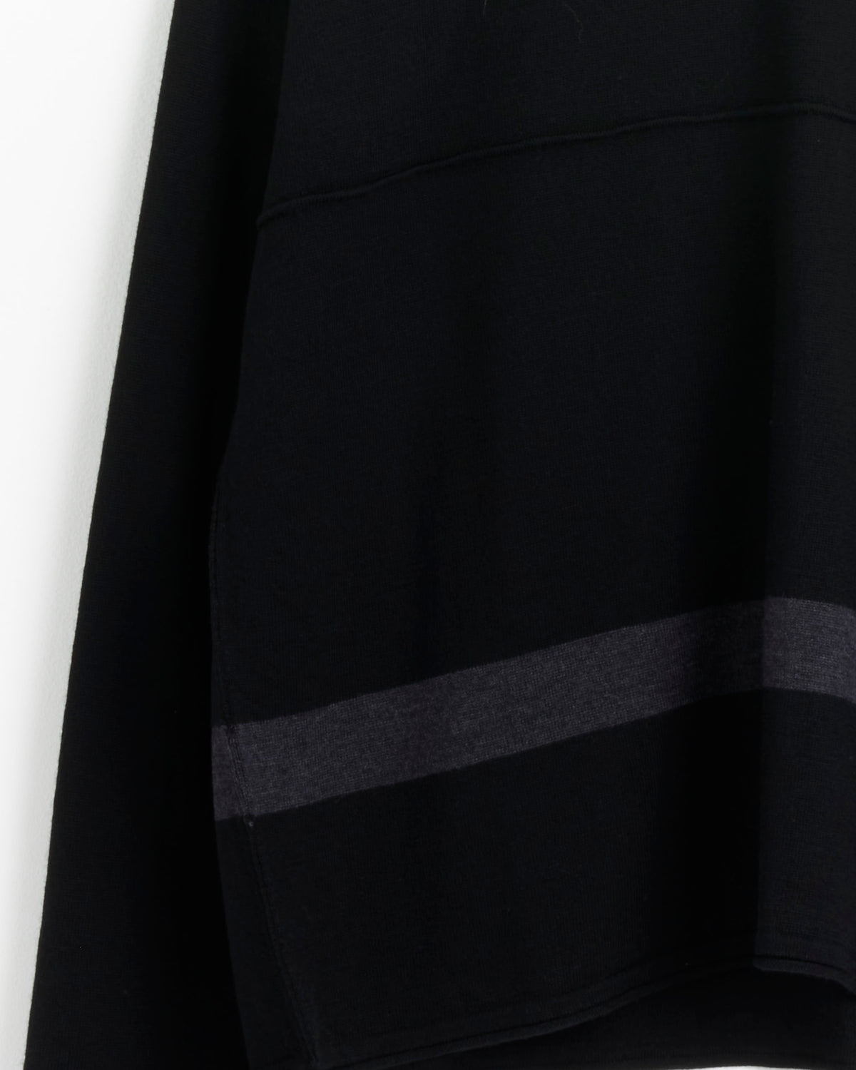 mfpen Cone O Neck Sweater - Black / S (289434)