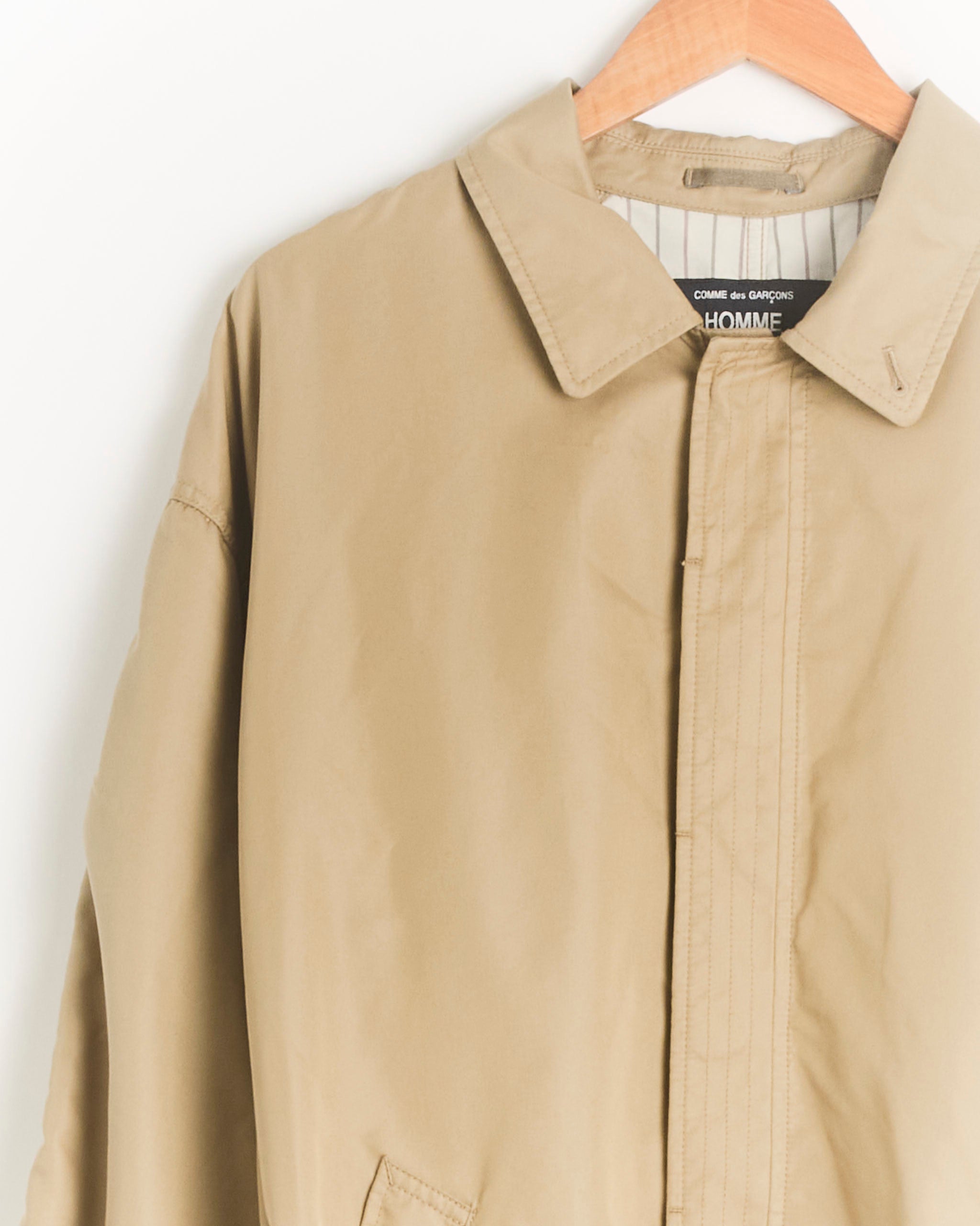 C001 Coat in Beige - Beige / L (289654)
