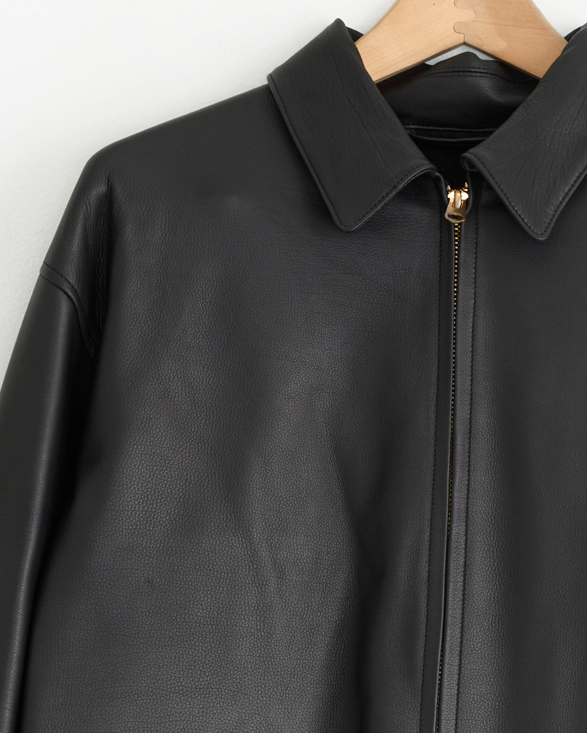 Comoli Calfskin Zip Short Jacket - Black / 2 (289758)