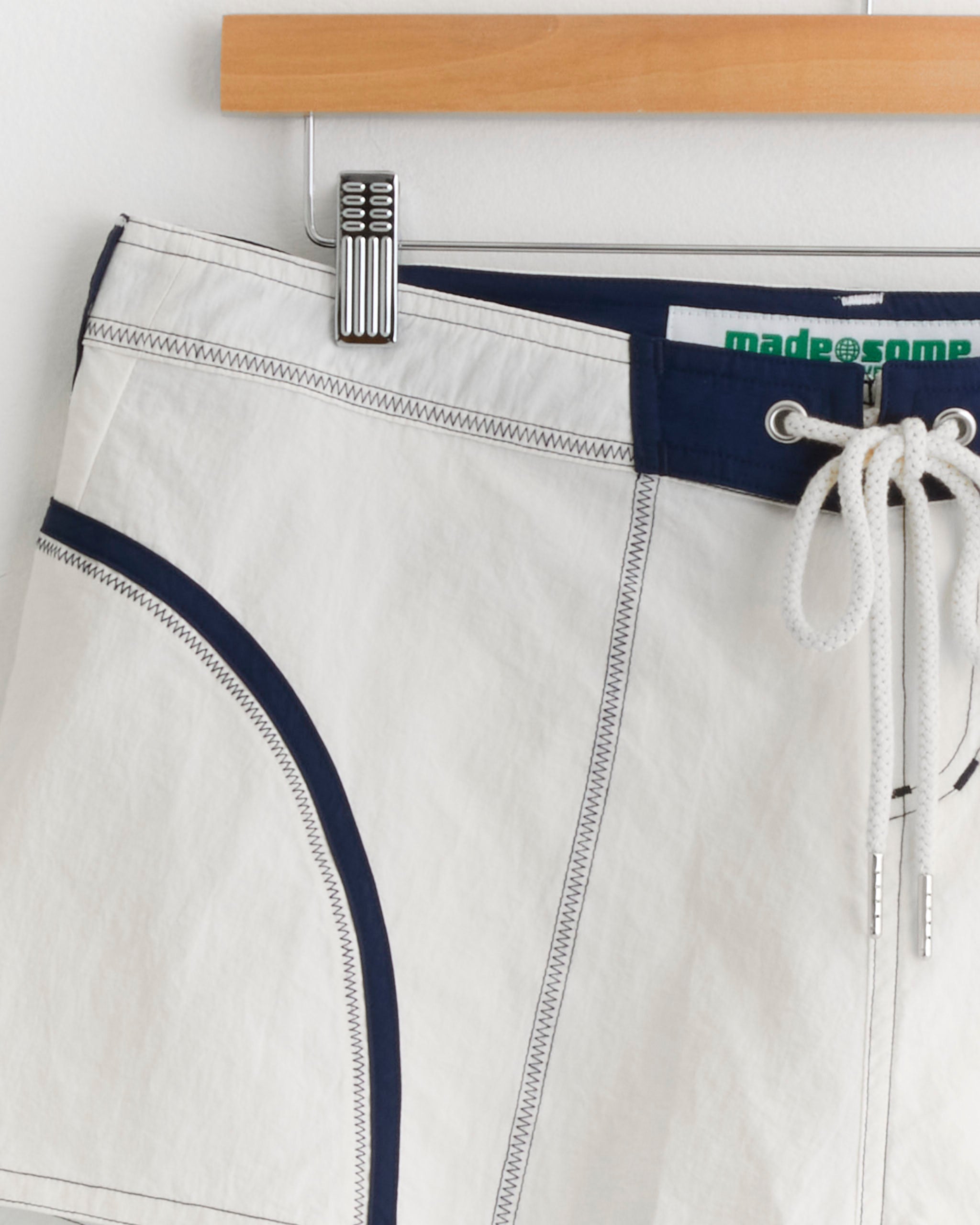 Short Shorts in White/Navy - White/Navy / 6 (291263)