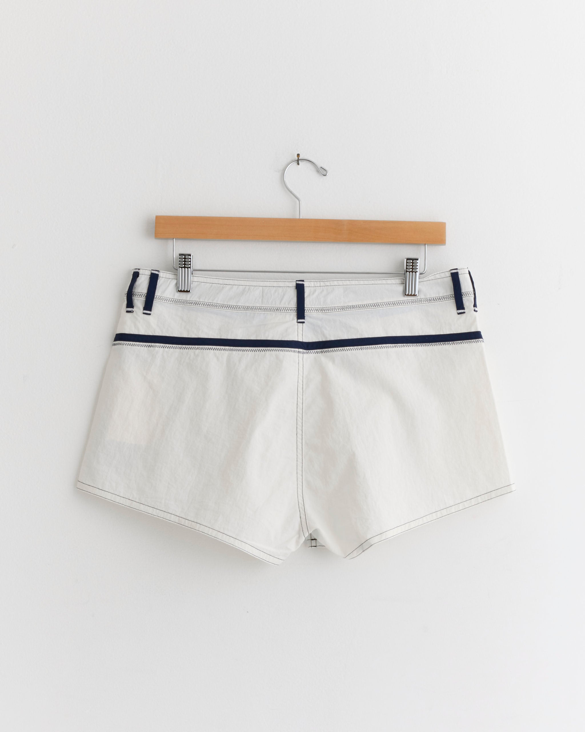 Short Shorts in White/Navy - White/Navy / 6 (291263)