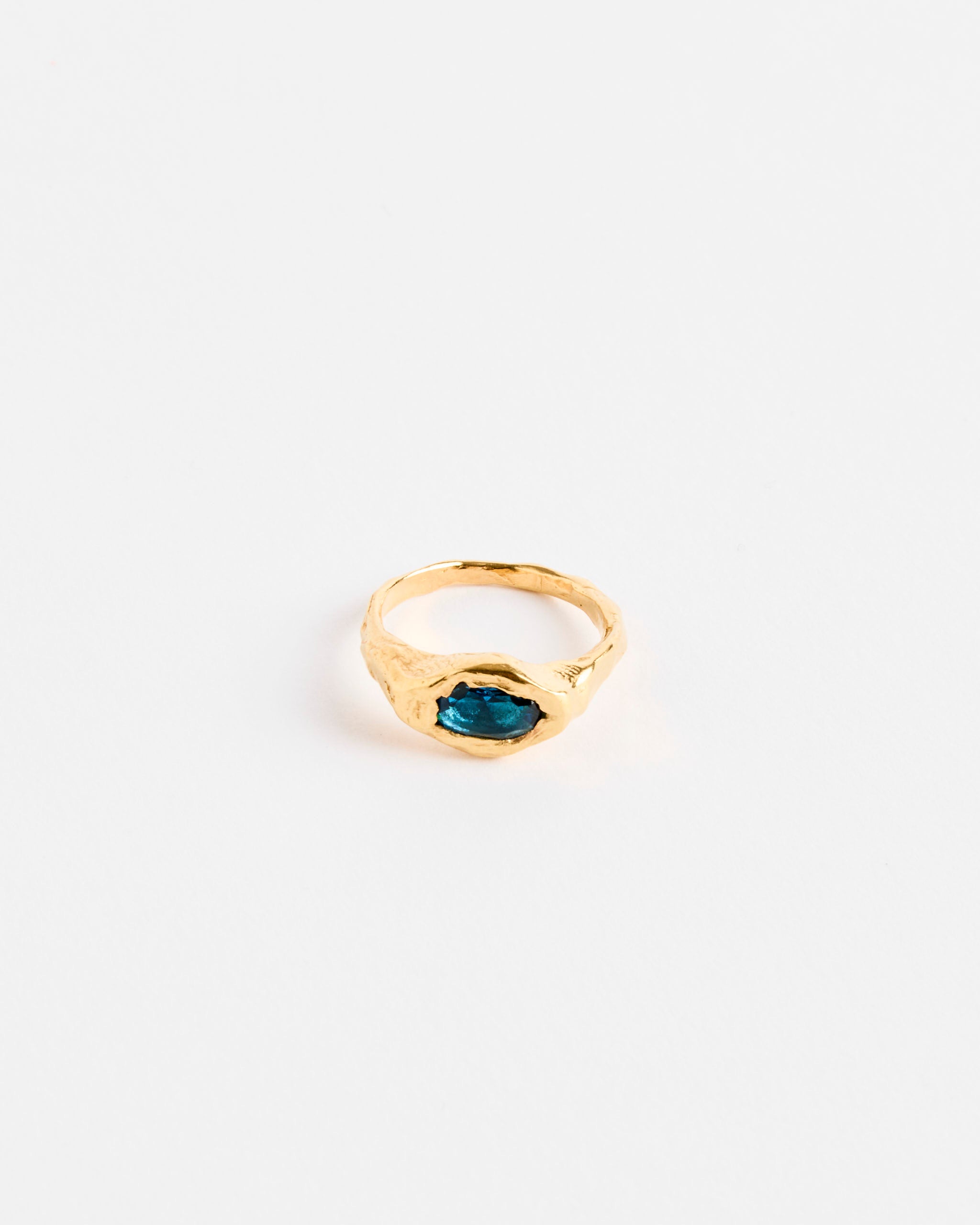 【simuero】 Faro Formentor ring Faro Formentor Ring in Gold Plated/Blue Topaz